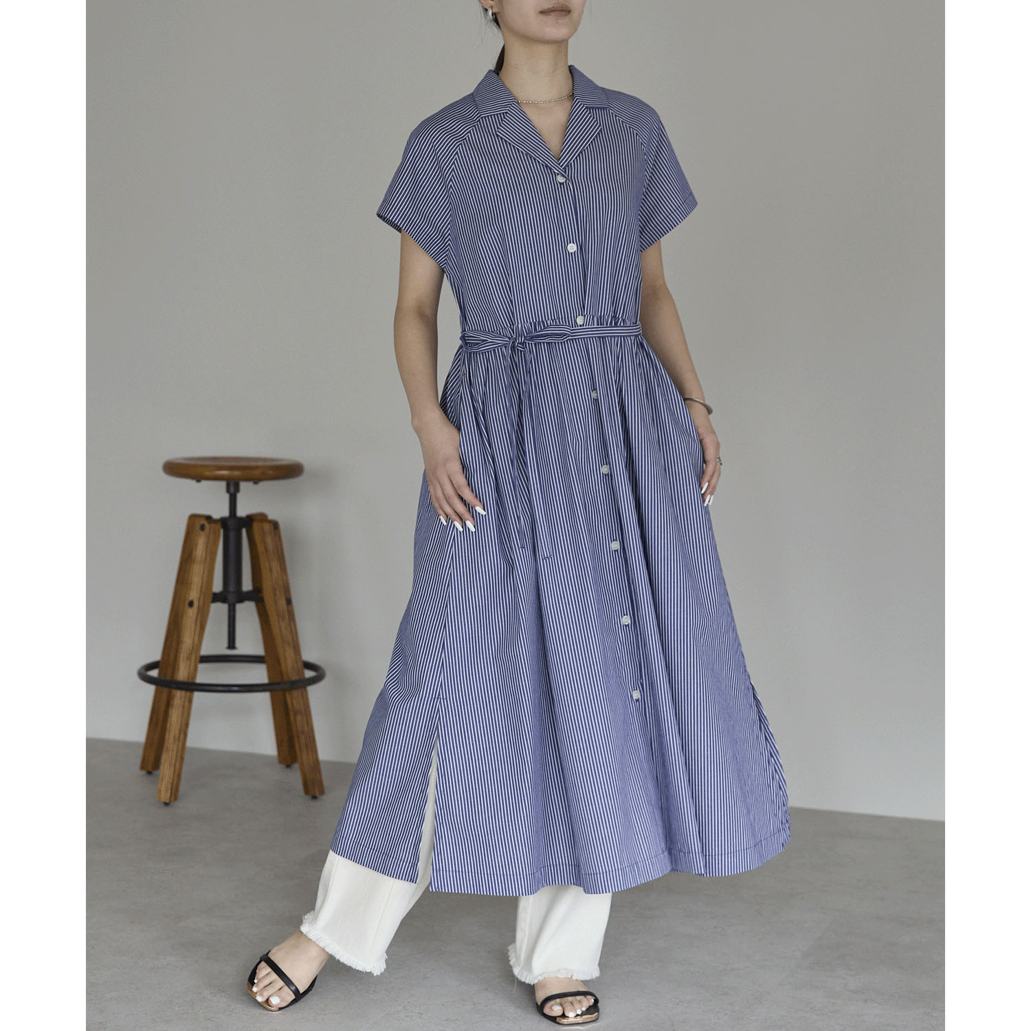 【お取り寄せ】PREFERIR（プレフェリール） ストライプラグラン切替 オープンカラーワンピース - 画像9