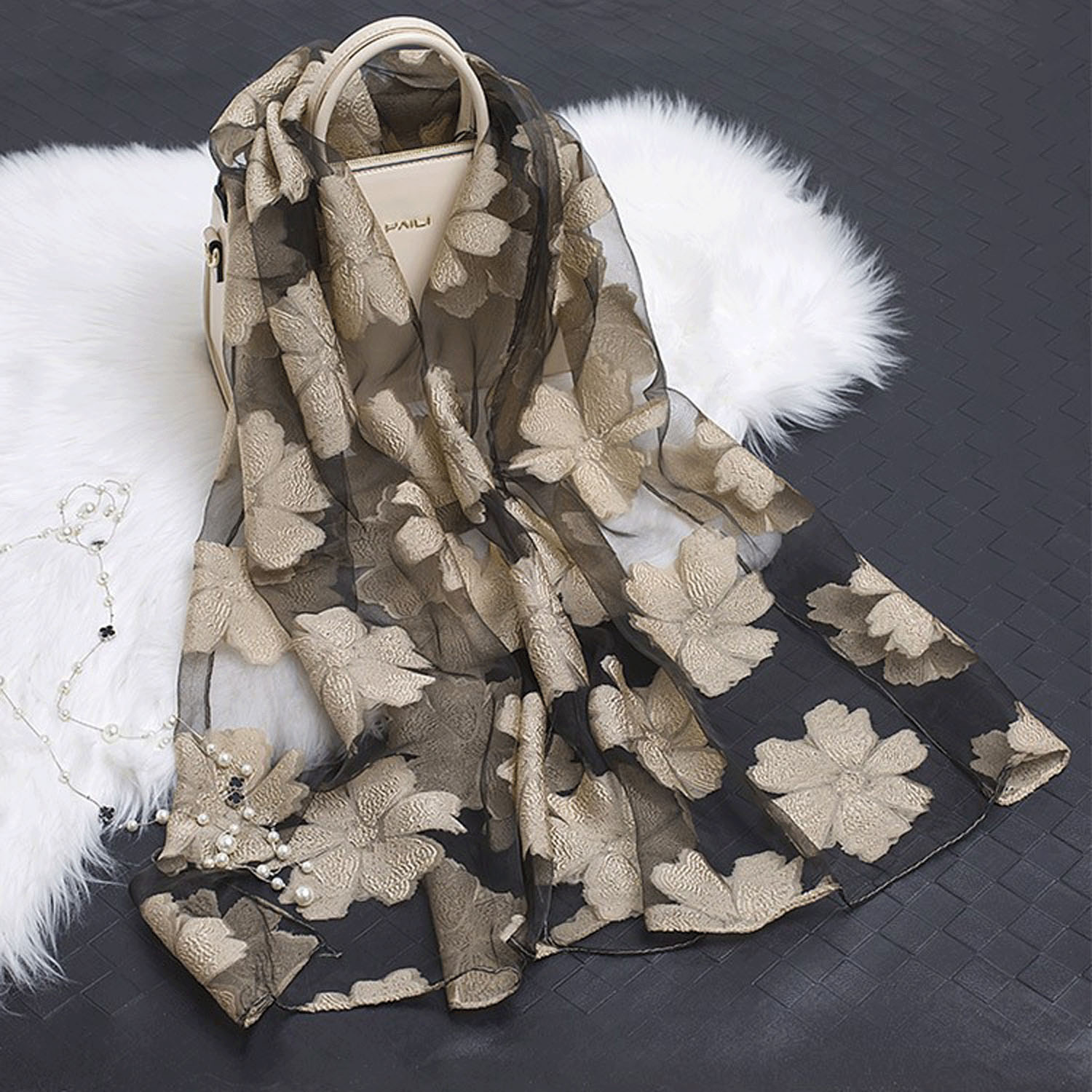 オーガンジーフラワーストール - 画像1