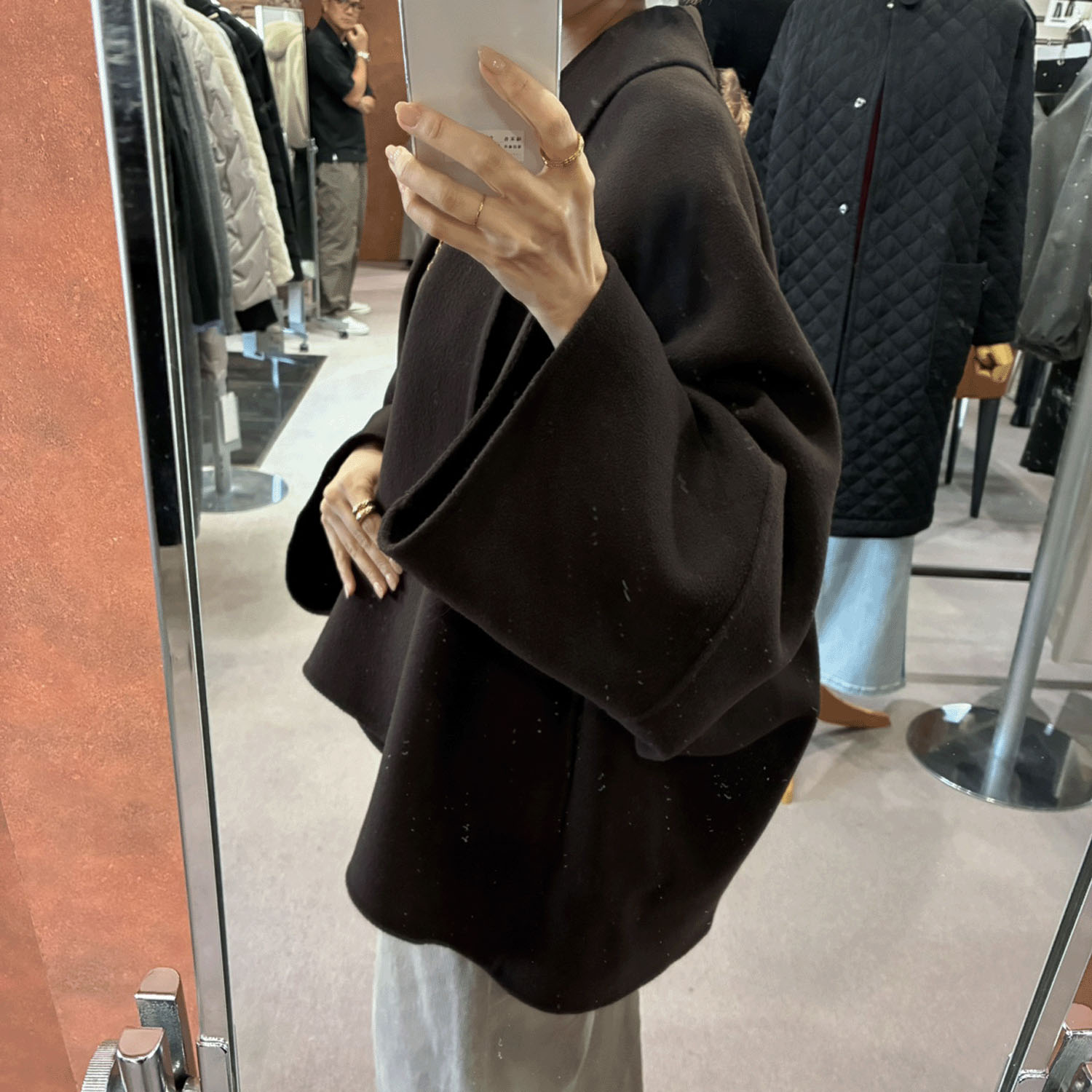 【Inata Live】一珠 B7 リバー仕立ウールコート - 画像11