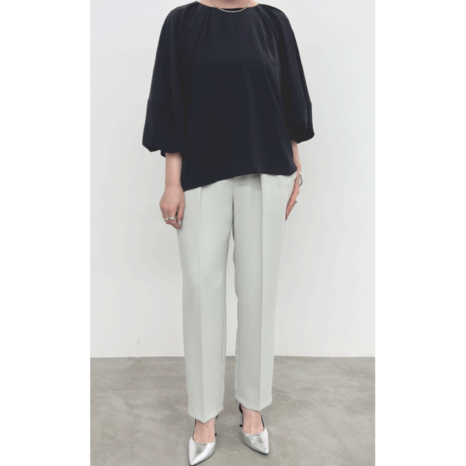 【Insta Live】NUS タックデザインボリュームブラウス - 画像4