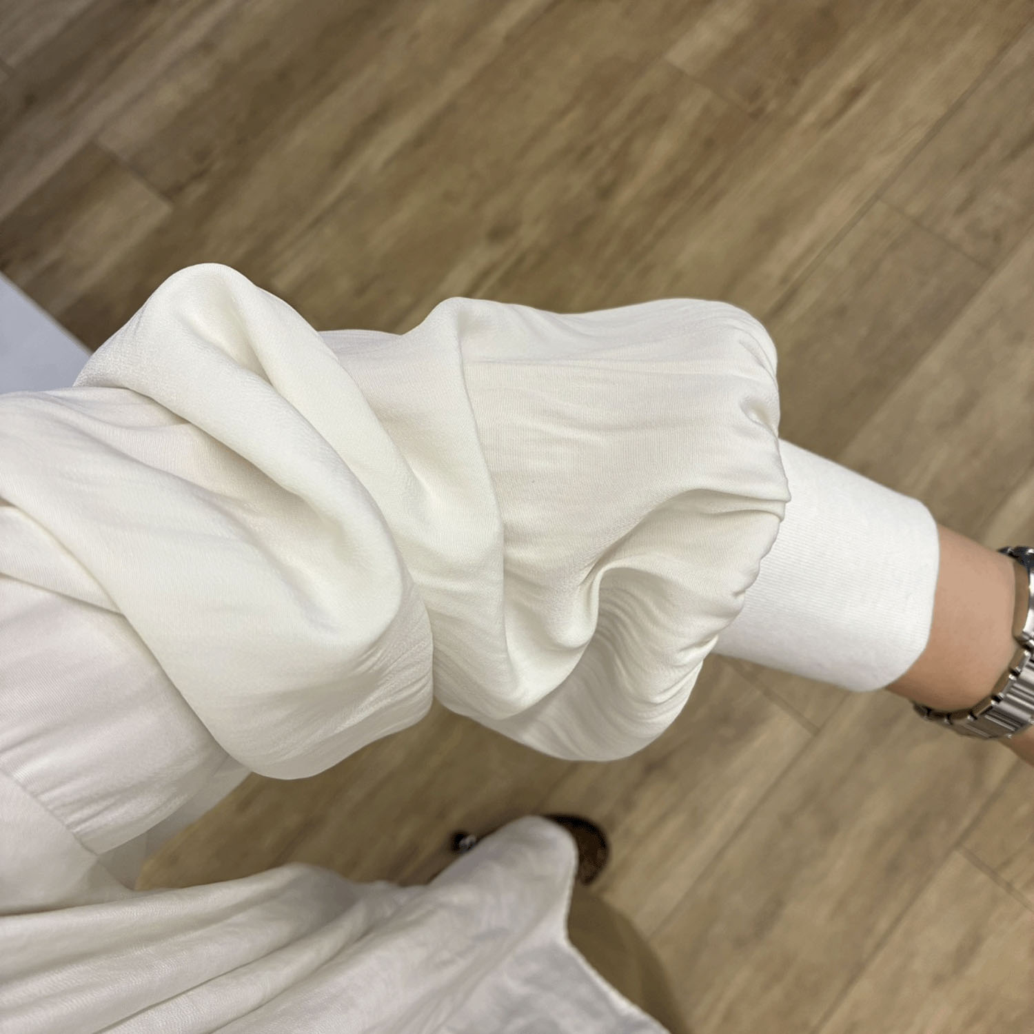 QTUME パール釦シャツ - 画像12