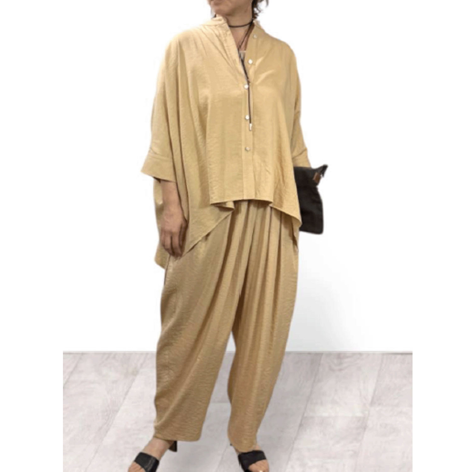 QTUME ポンチョシャツ - 画像4