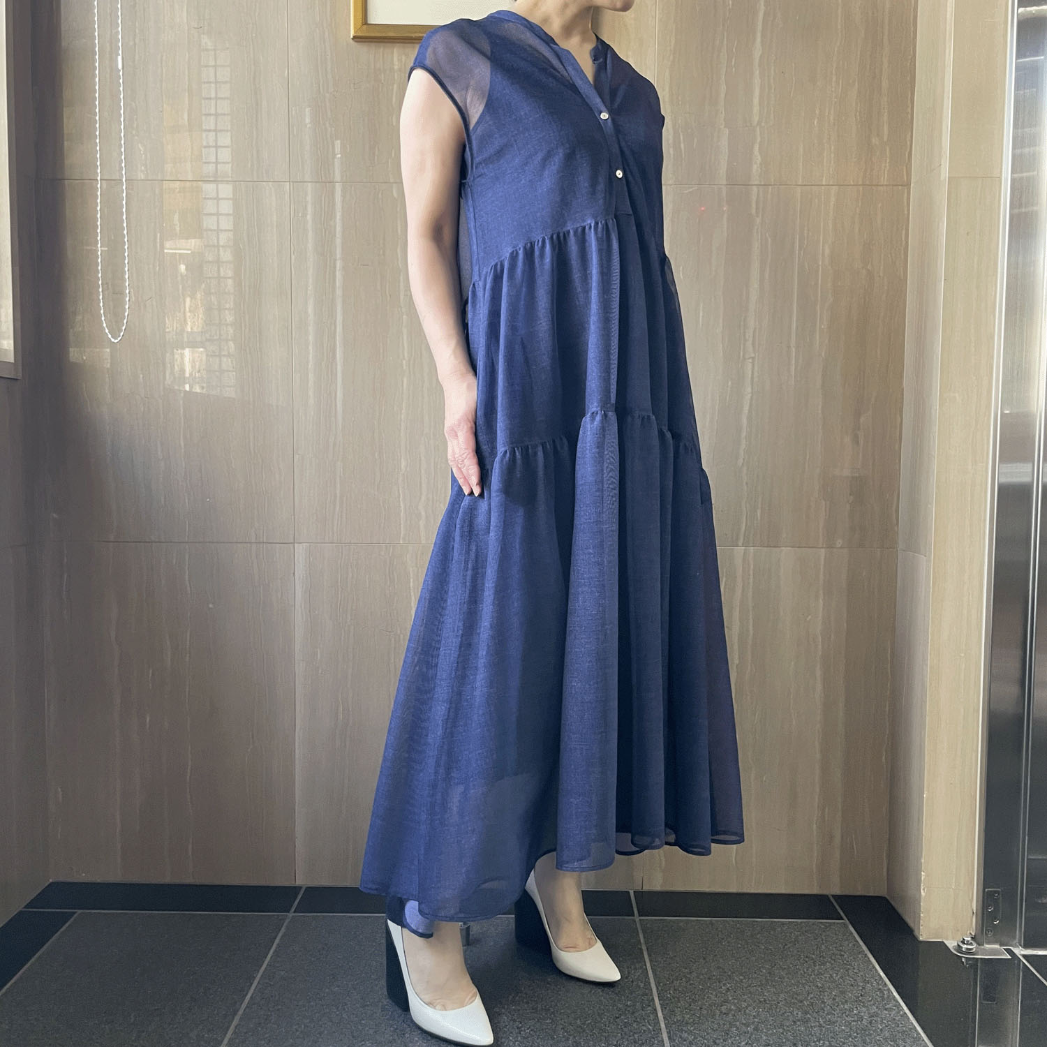 KOKIA デニム柄プリントティアードワンピース - 画像4