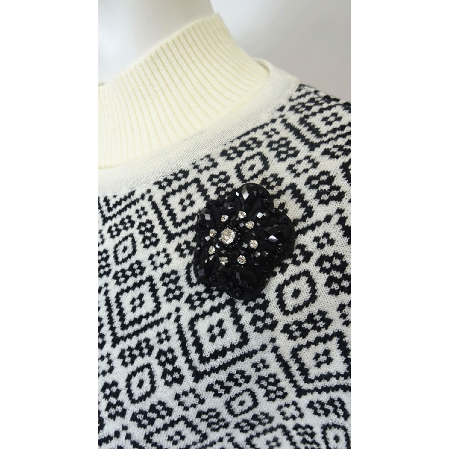 【Inata Live】Super Beauty ジャガード編みニットベスト×ニットOP アンサンブルワンピース - 画像13