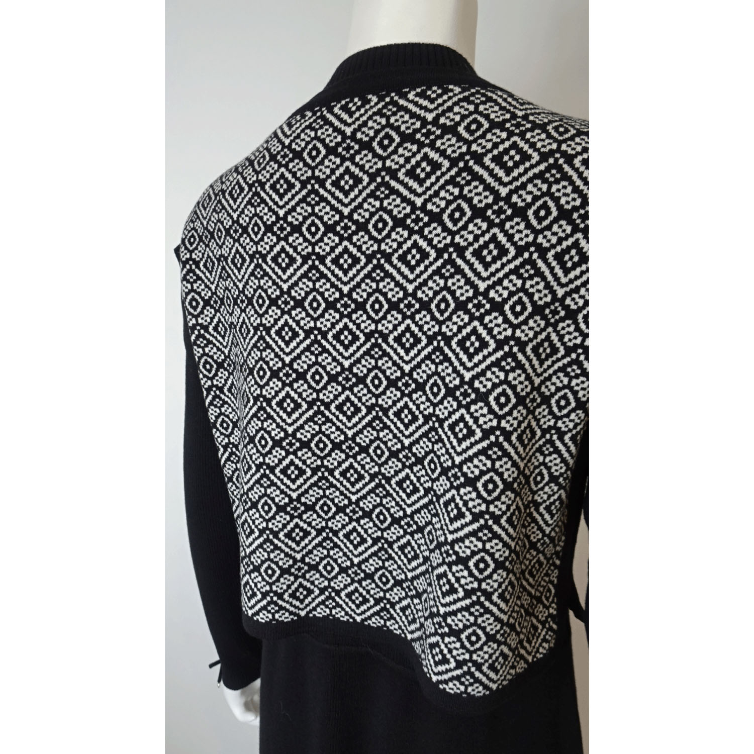 【Inata Live】Super Beauty ジャガード編みニットベスト×ニットOP アンサンブルワンピース - 画像21