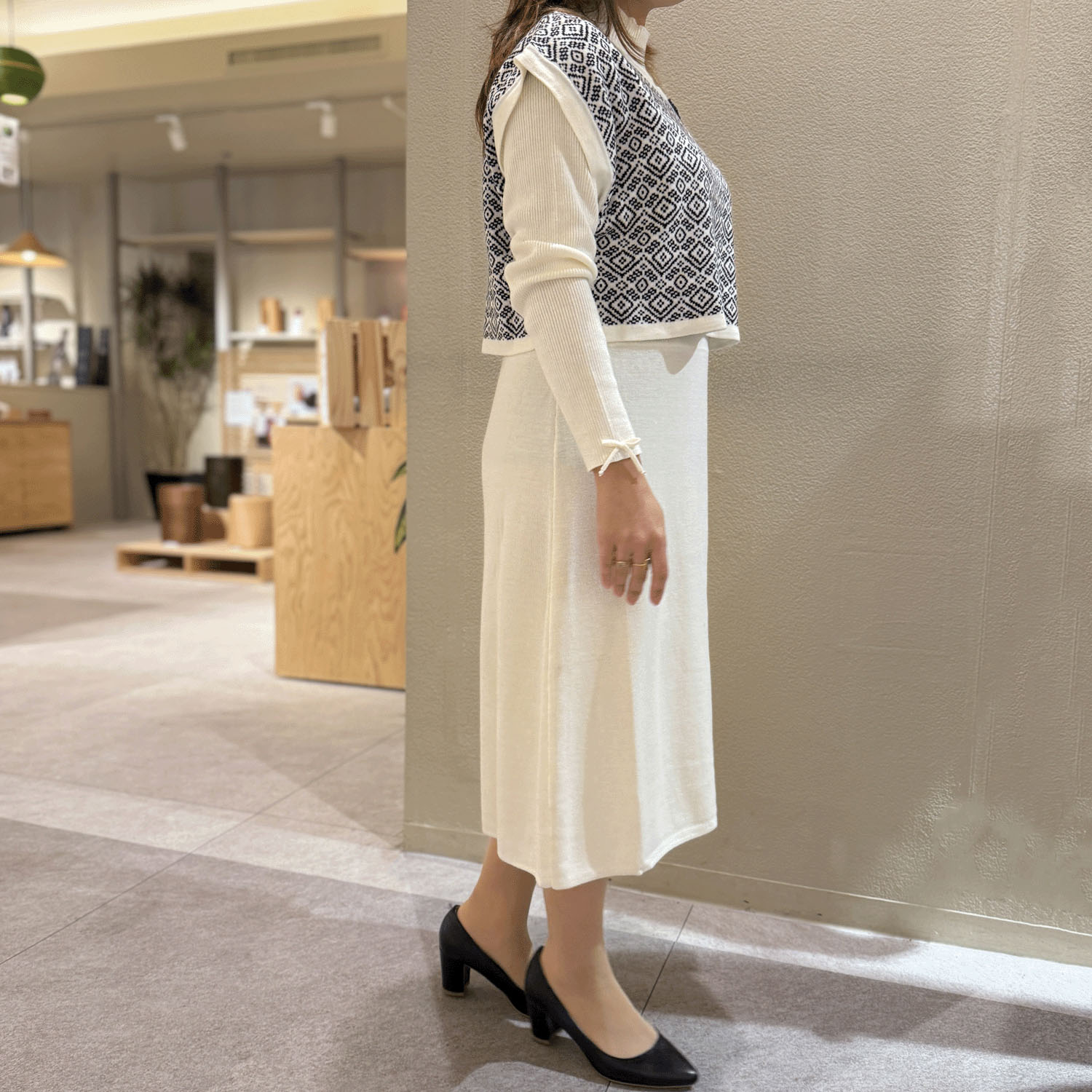 【Inata Live】Super Beauty ジャガード編みニットベスト×ニットOP アンサンブルワンピース - 画像5