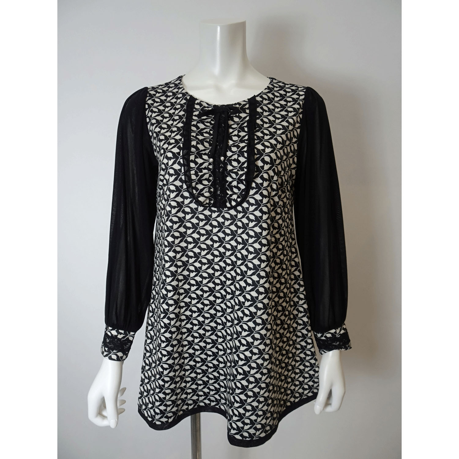 Super Beauty 袖パワーネット素材モノトーン柄チュニックカットソー - 画像4