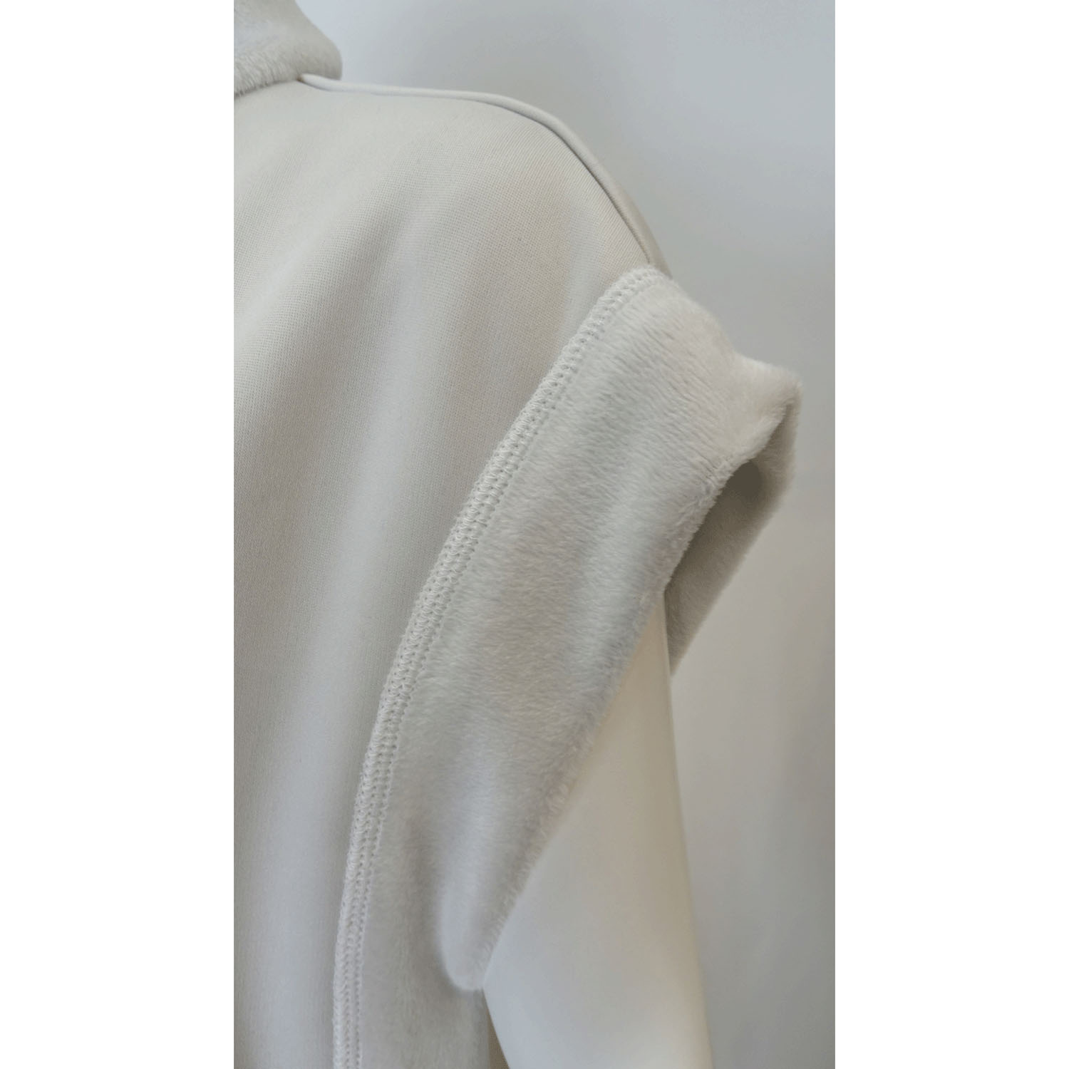 Super Beauty 裏起毛素材使いベスト - 画像8