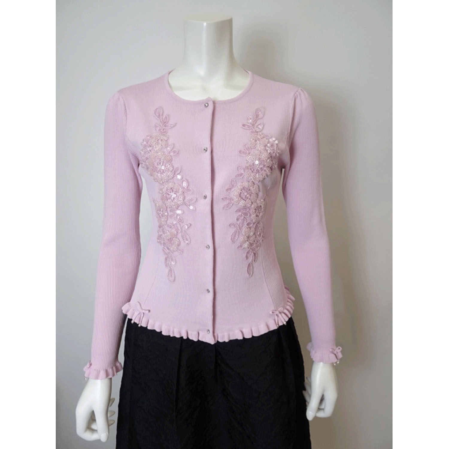 【Insta Live】Super Beauty 前立てスパンコール使い裾フリルカーディガン - 画像12