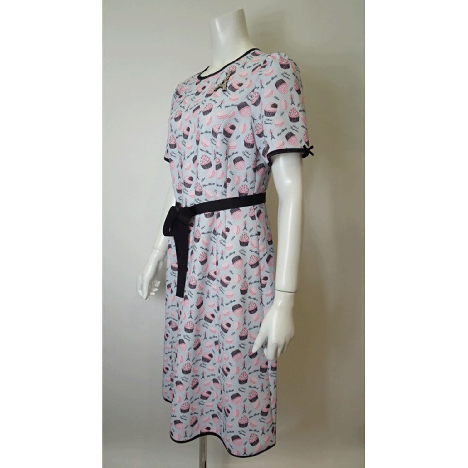 【Insta Live】Super Beauty エッフェル塔モチーフ付スイーツ柄プリント半袖ワンピース - 画像10