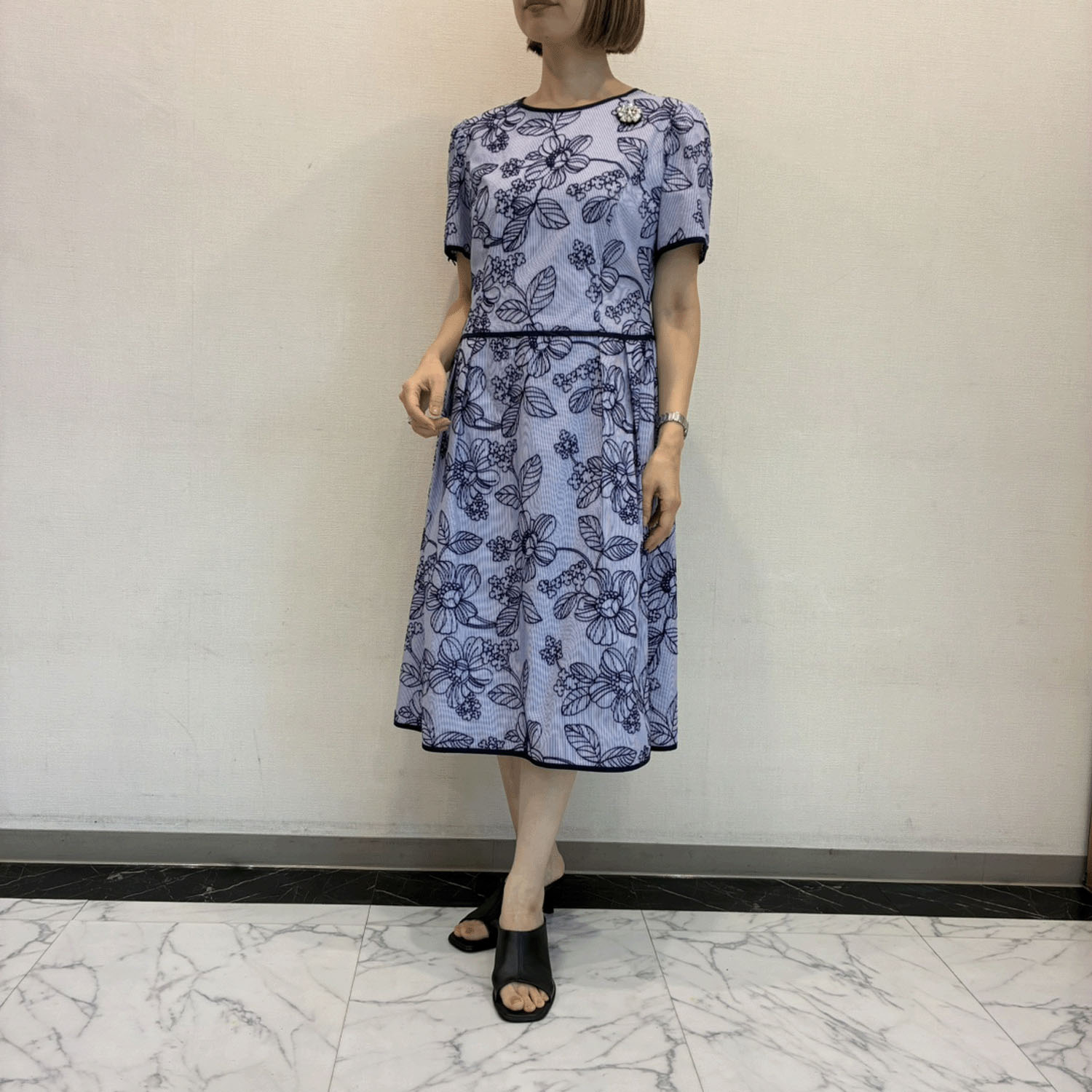 【4月中旬入荷予定】Super Beauty ストライプ柄×花フロッキープリント半袖ワンピース - 画像3