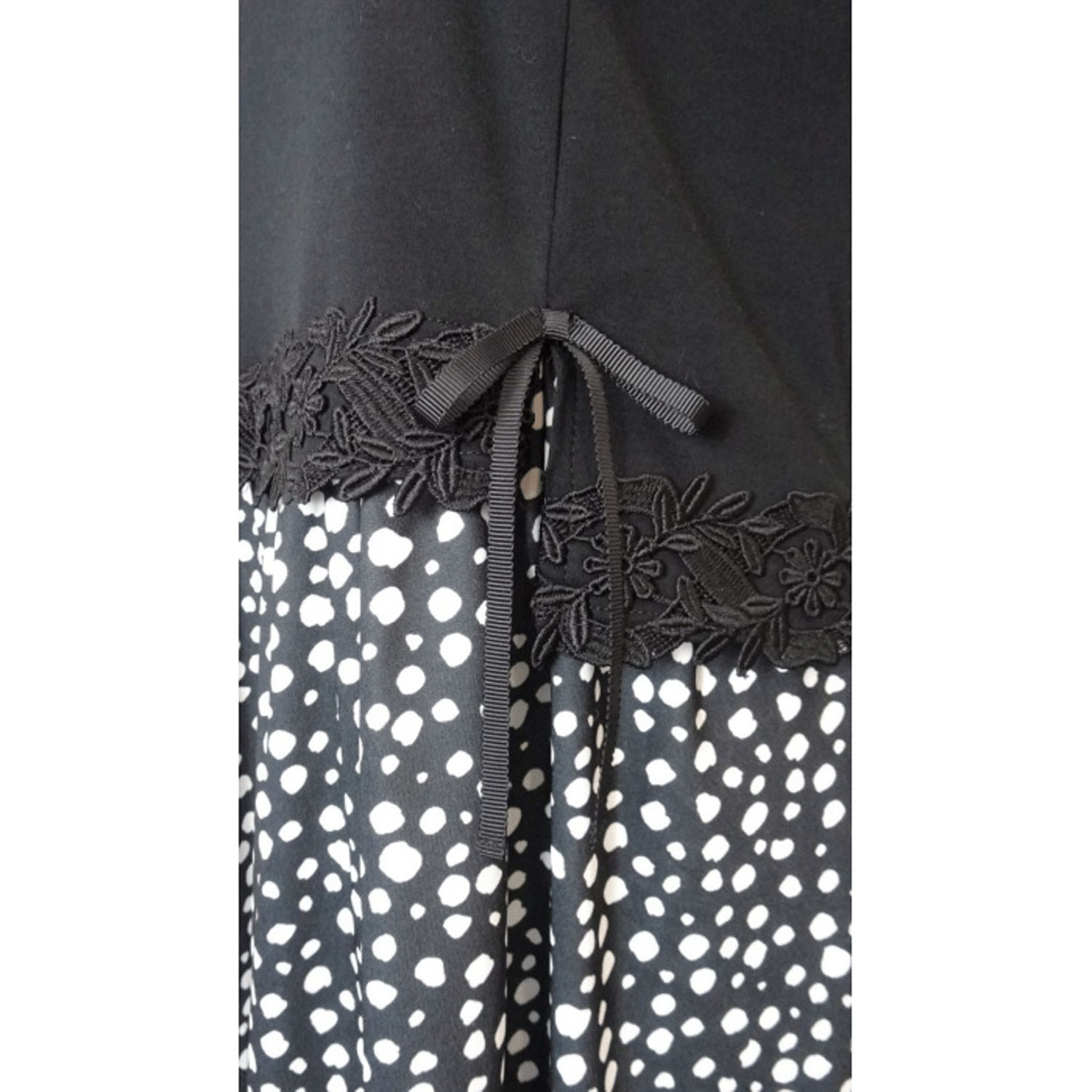 【4月初旬入荷予定】Super Beauty ウェストレース使い水玉切替ワンピース - 画像12