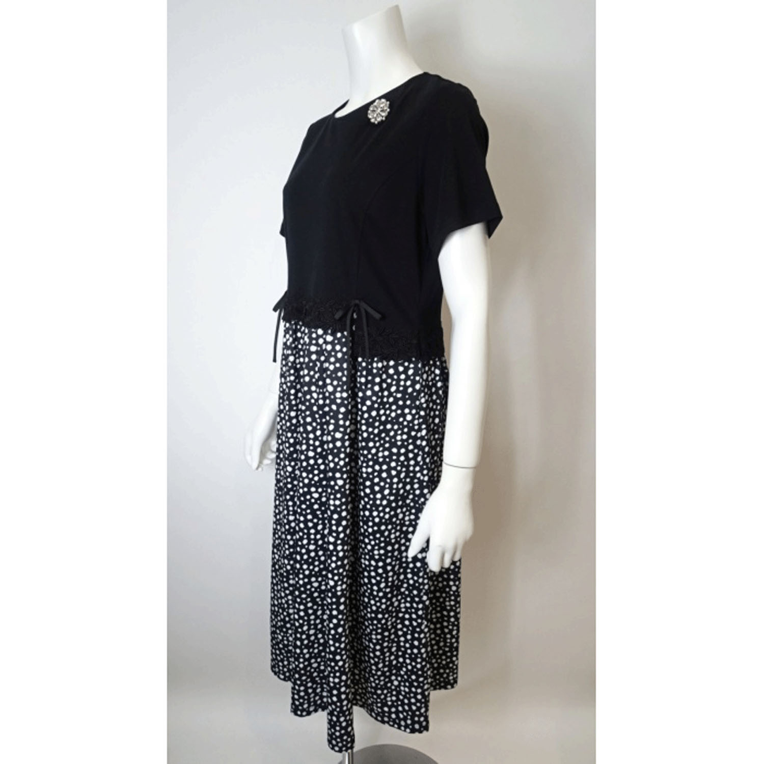 【4月初旬入荷予定】Super Beauty ウェストレース使い水玉切替ワンピース - 画像8