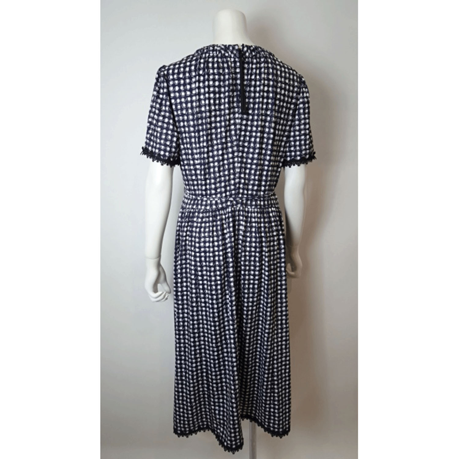 Super Beauty 衿ギャザーデザインドット系プリント半袖ワンピース - 画像7