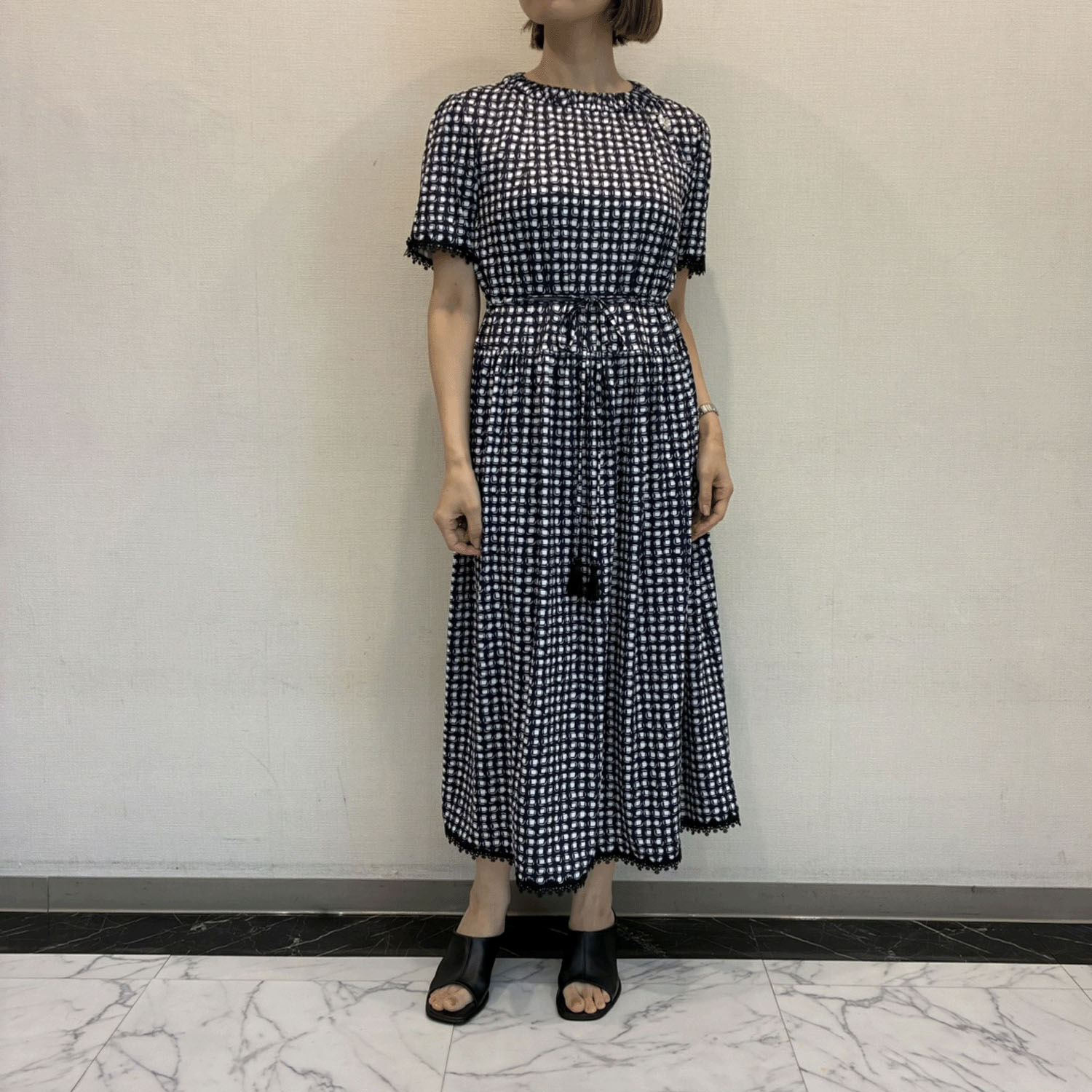 Super Beauty 衿ギャザーデザインドット系プリント半袖ワンピース - 画像1