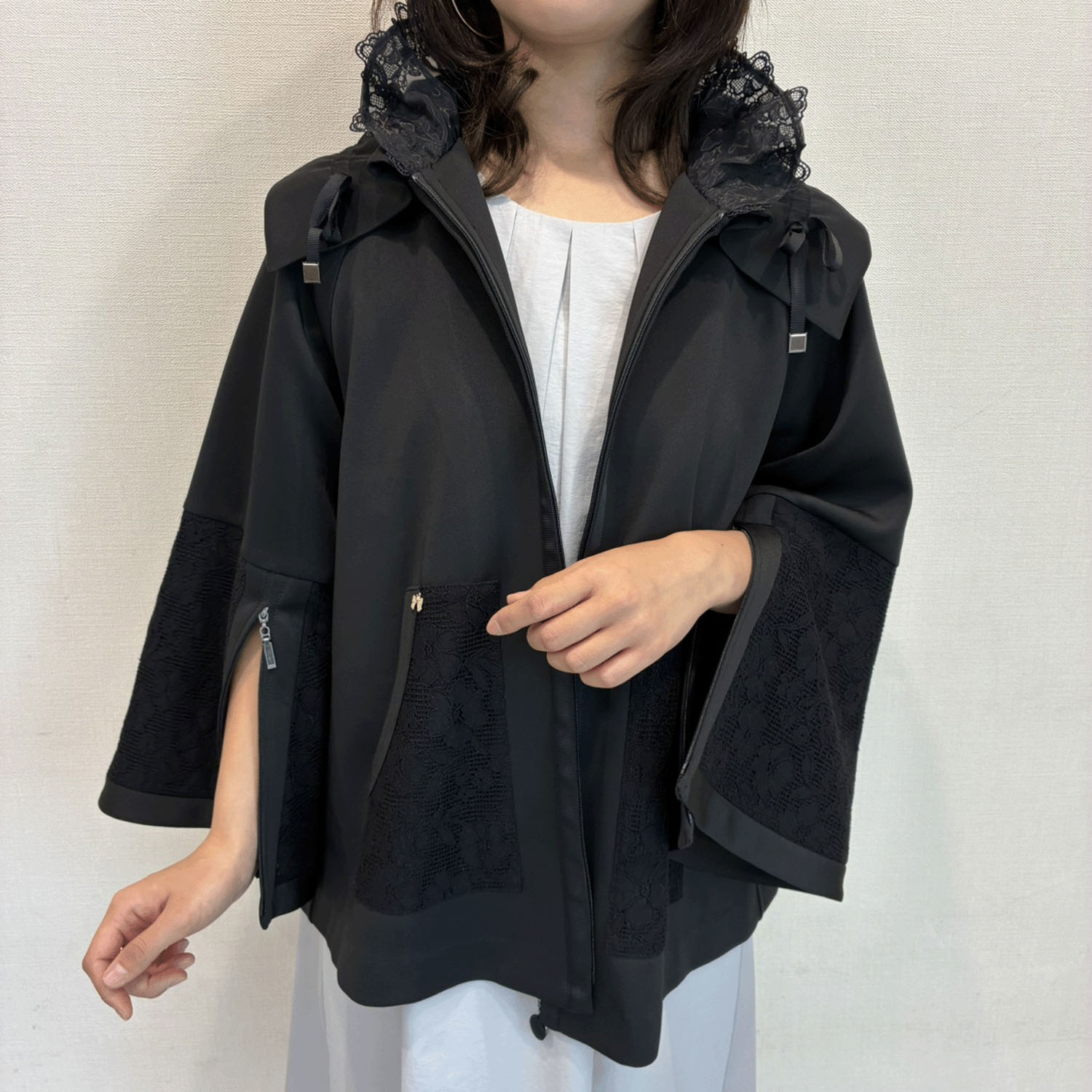 【Insta Live】Super Beauty 袖フレアデザインジップアップジャケット - 画像3