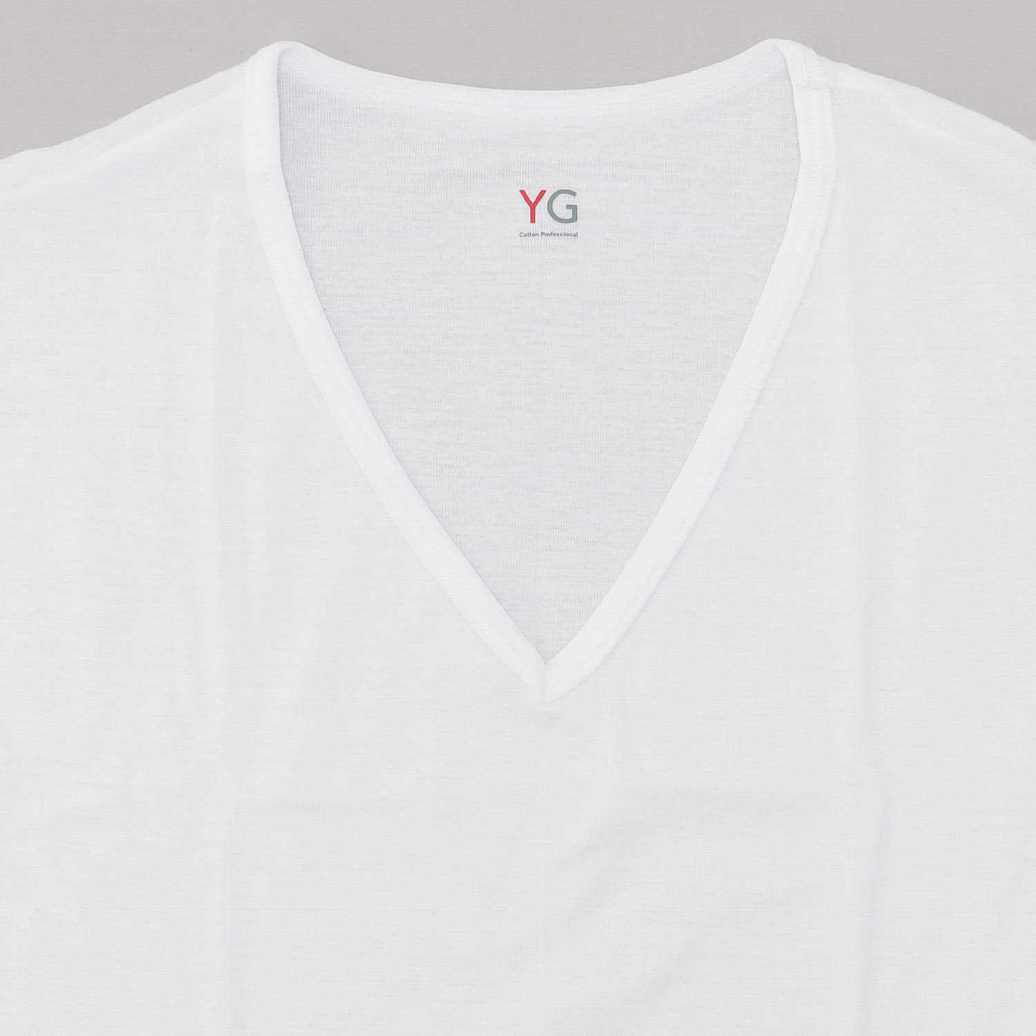 GUNZE YG ピュアコットン Vネックスリーブレスシャツ - 画像2