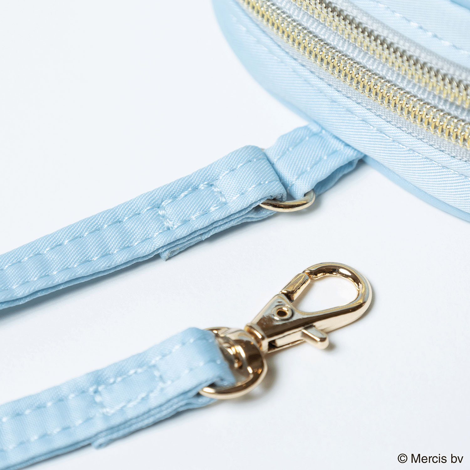 MIFFY CLEARストラップ付きスクエアポーチ ブルー - 画像5