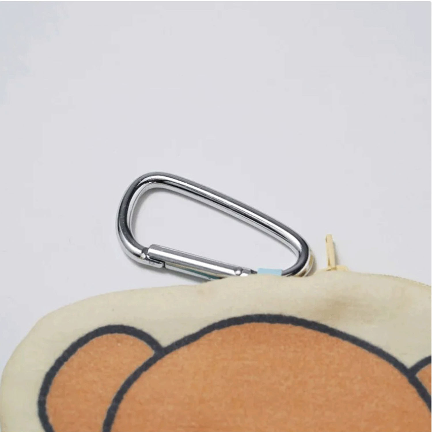 ミッフィーダイカットタオルポーチ ボリス クリーム - 画像3