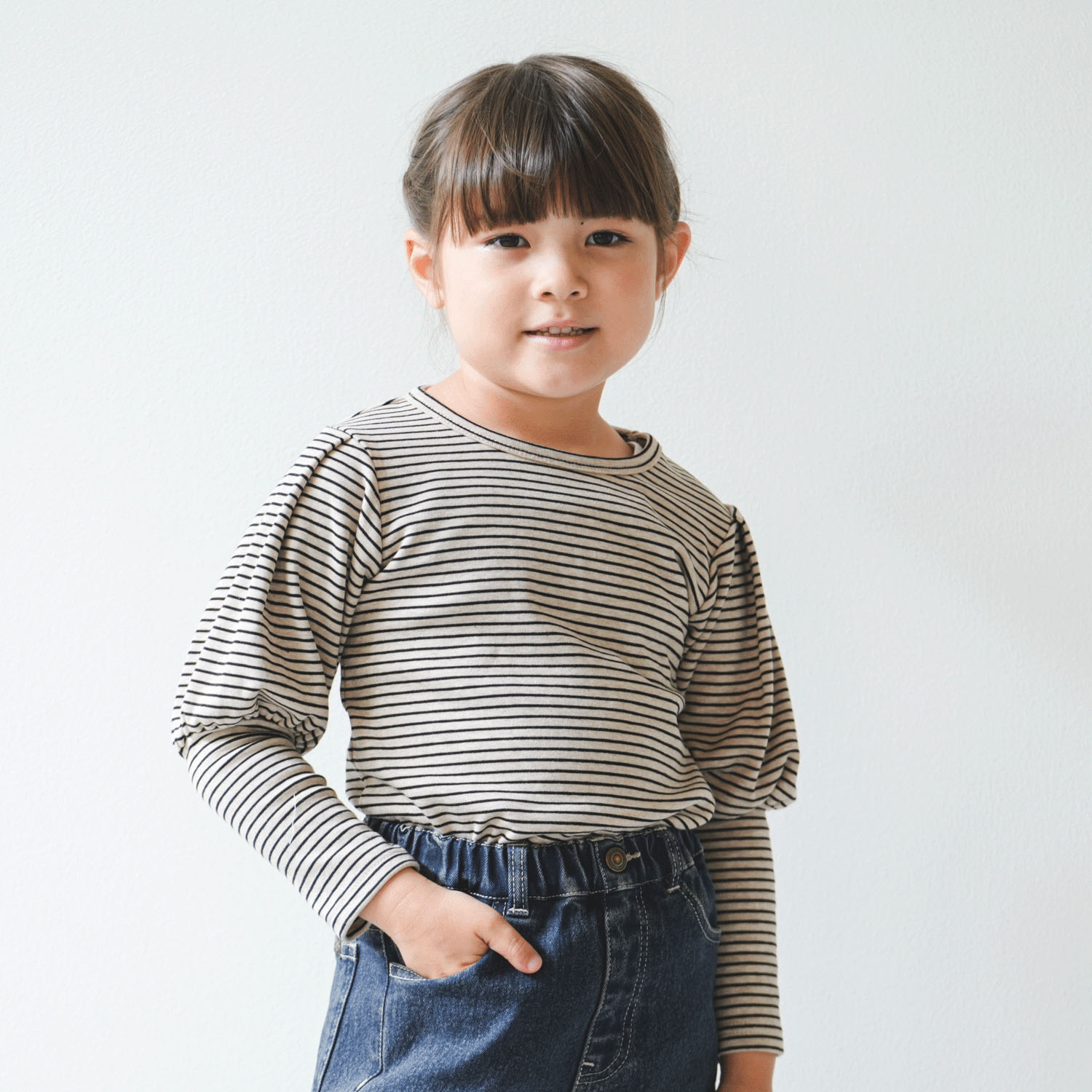 ショルダーパフTシャツ