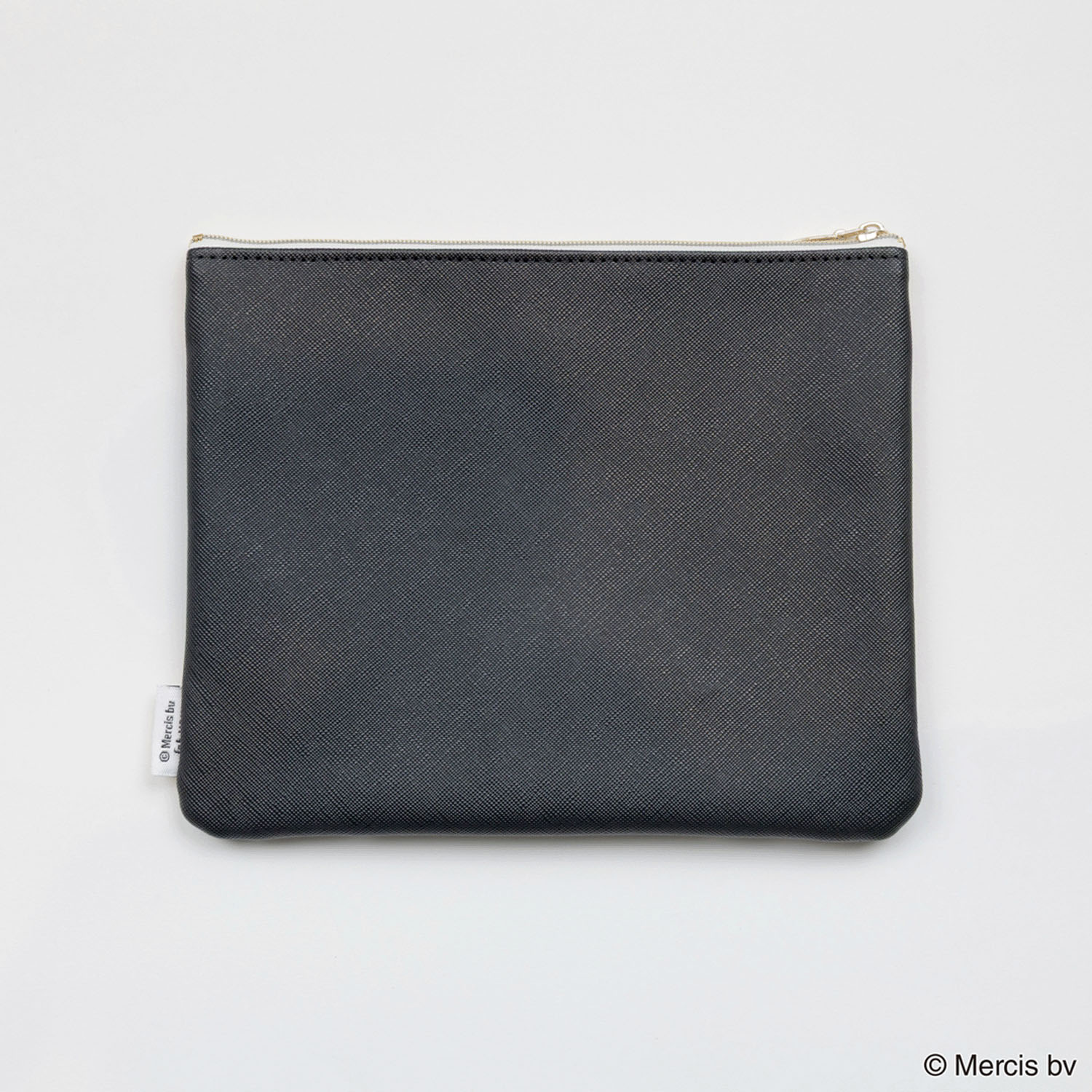 miffy LARGE MOTIF フラットポーチ ブラック - 画像2