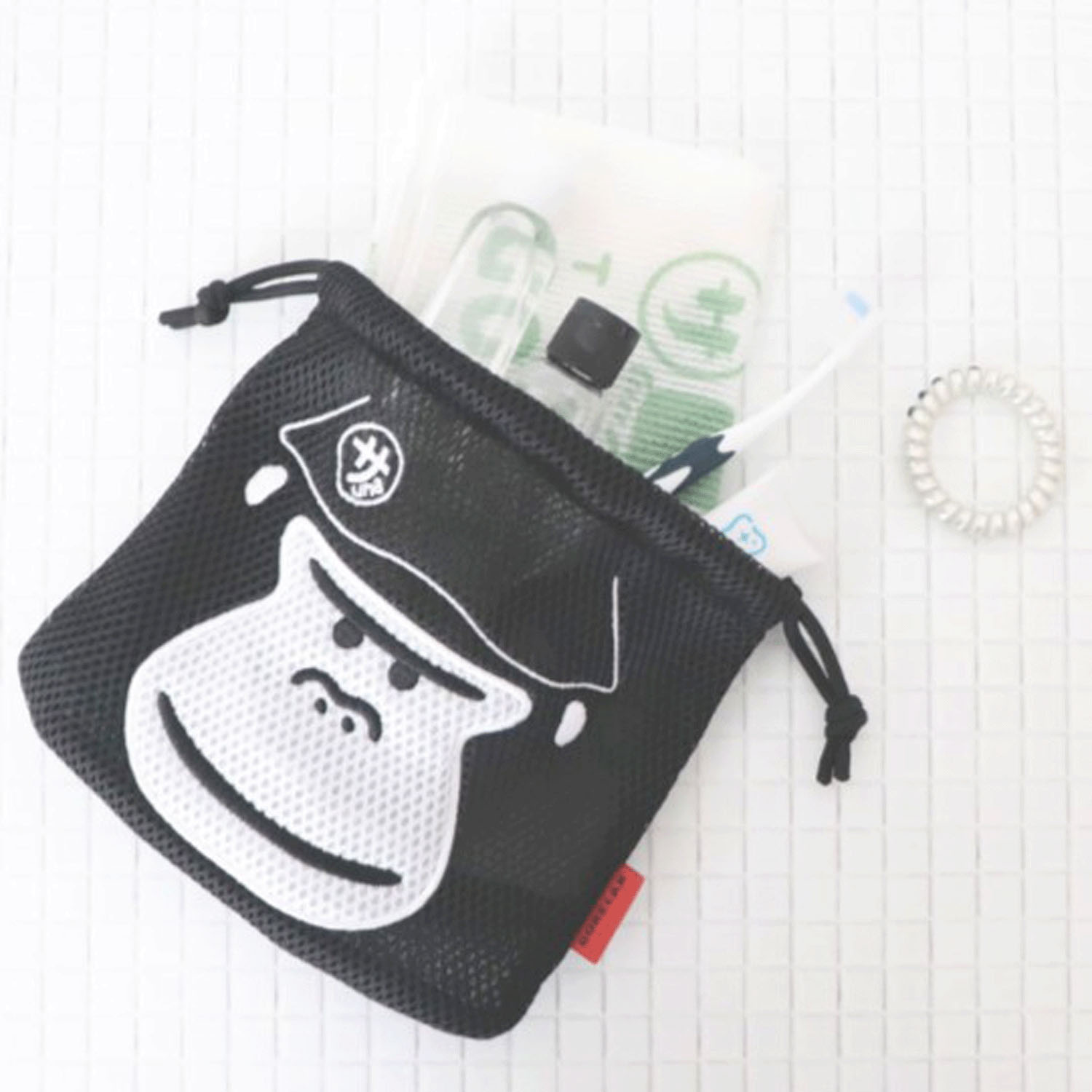 ごリラックス まもるさんの洗える巾着 - 画像1