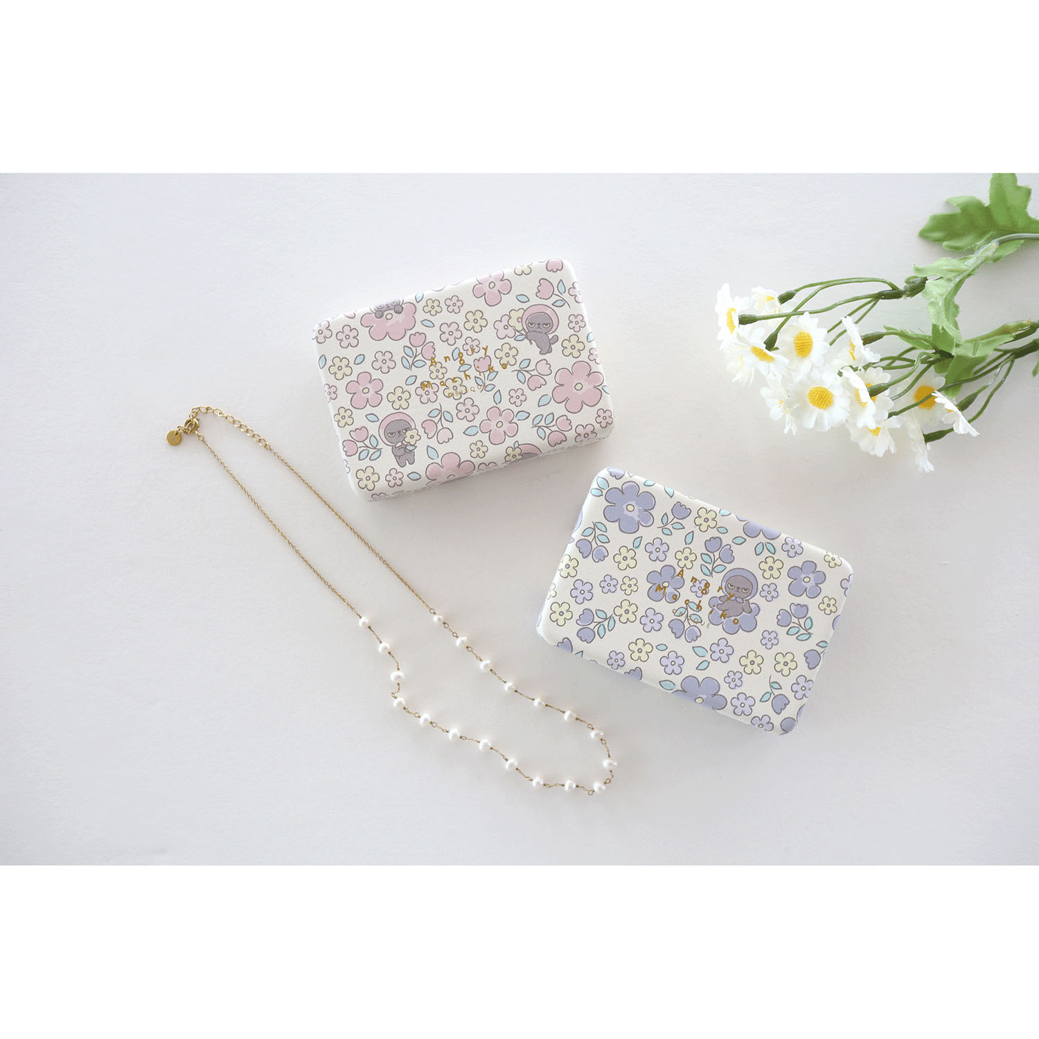 アングリーマチコ フラワー スクエアマルチケース - 画像1