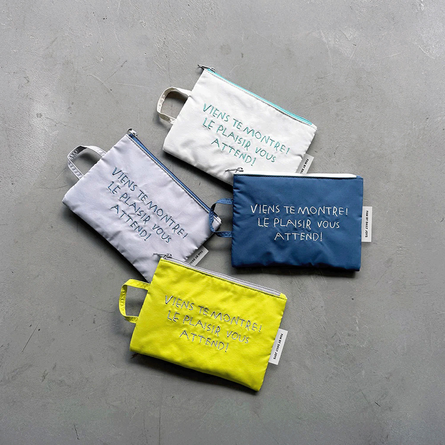 ピープ マルチハンドルポーチ ミニ