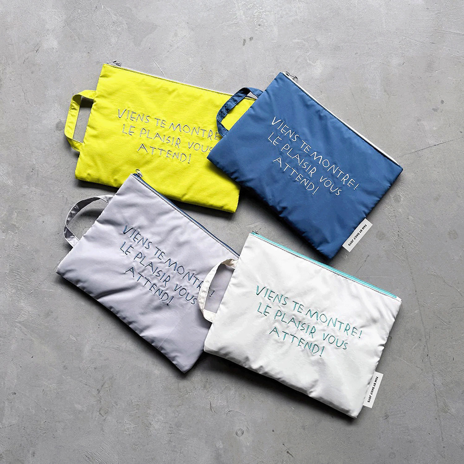 ピープ マルチハンドルポーチ