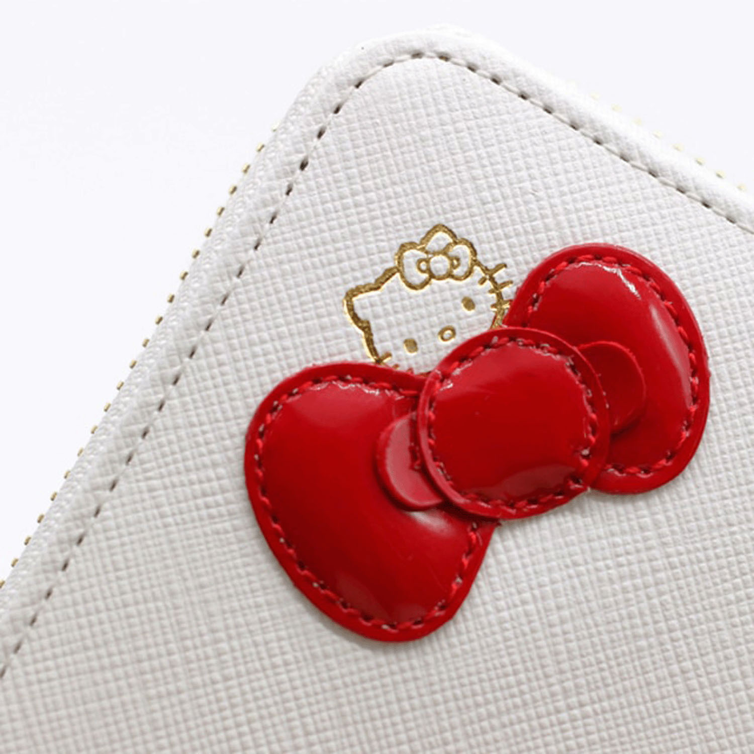 【HELLO KITTY】ハローキティの二つ折り財布 - 画像5