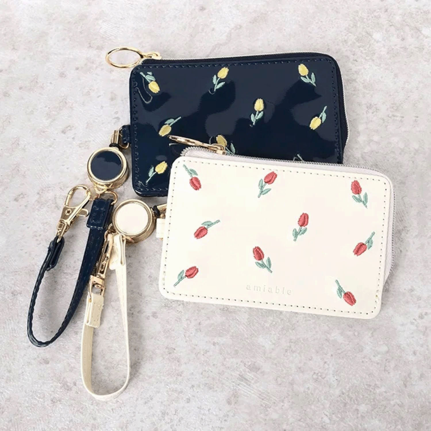 チューリップ柄パスケース - 画像1