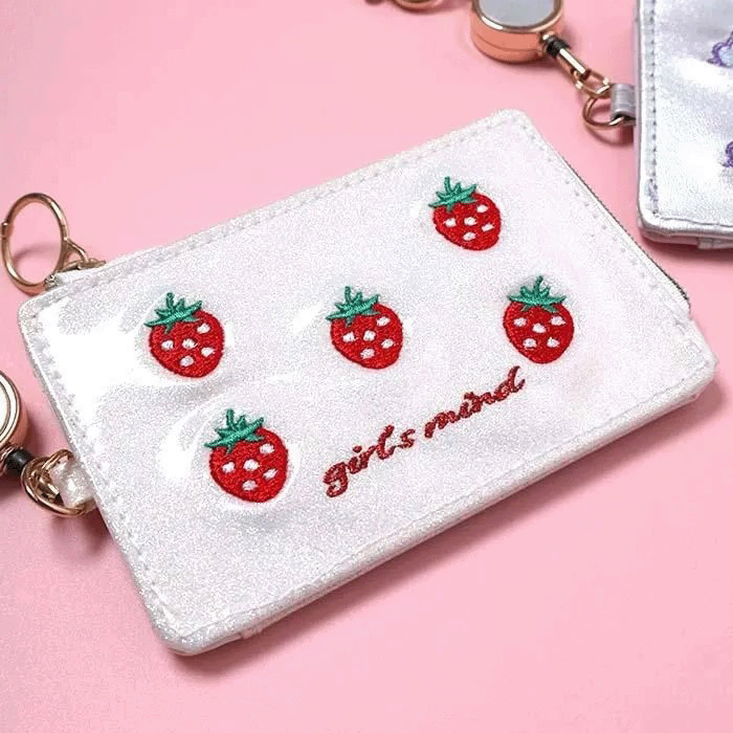 蝶＆苺パスケース - 画像5