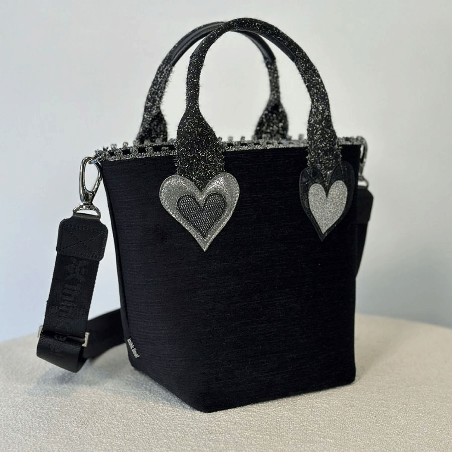 Think Bee！ グリッターブラックミニトート - 画像2