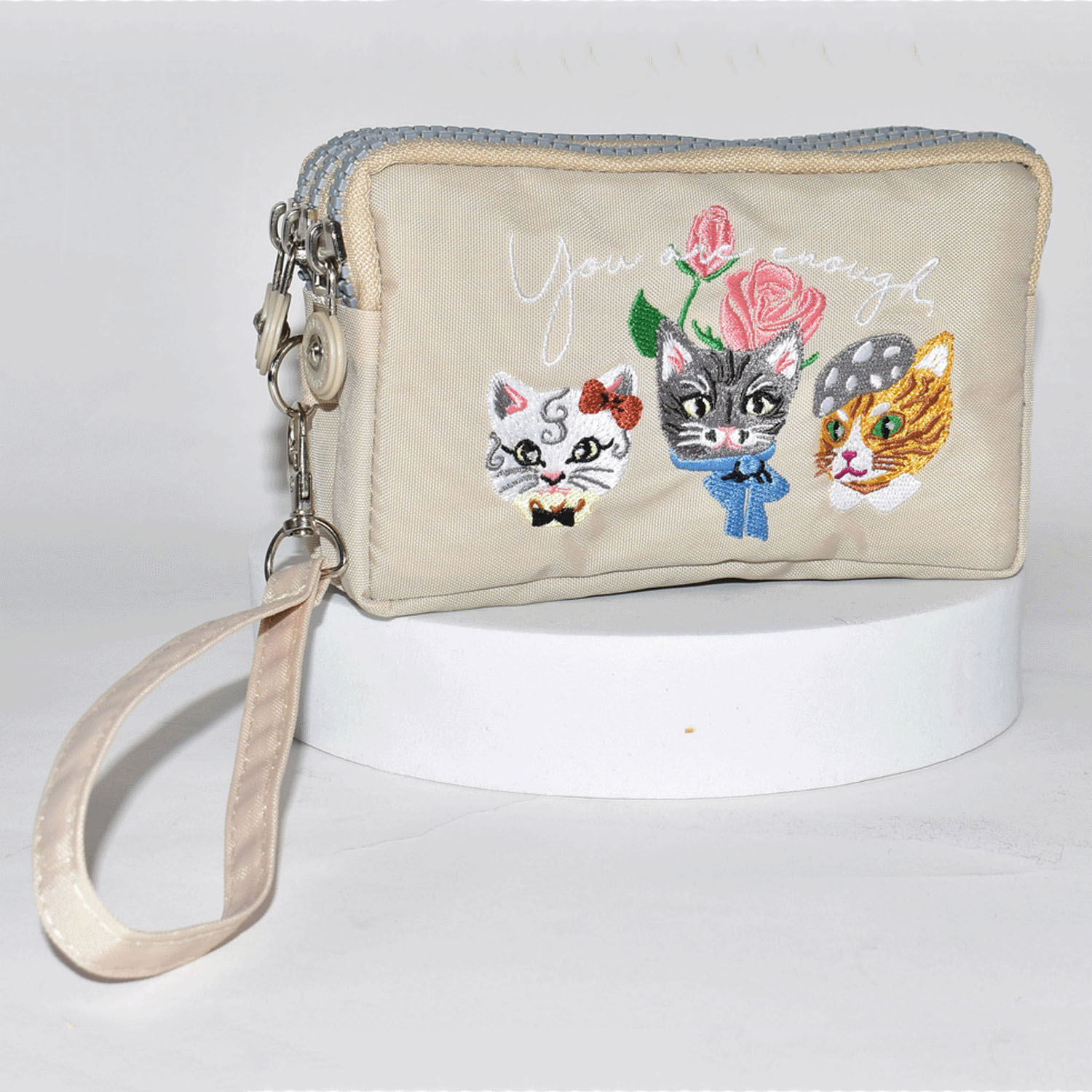 【再入荷！】ネコ刺繍3ファスナーポーチ - 画像3