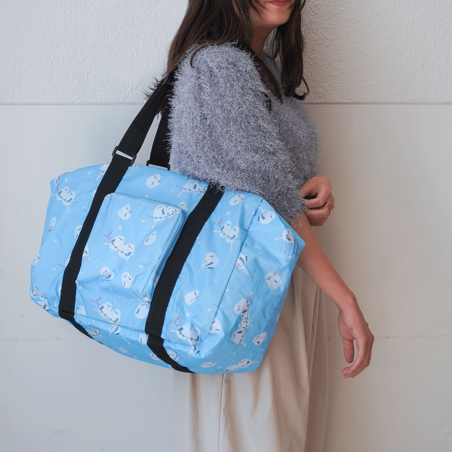 【エトワールオリジナル】シマエナガ柄コンパクトボストンバッグ - 画像1