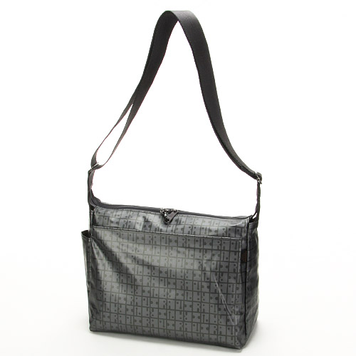 キキ2 シンプル角ポシェット L