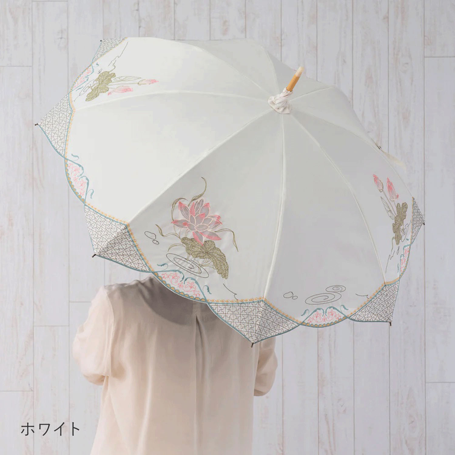 完全遮光 （晴雨兼用）女優日傘 「蓮花オーガンジー刺繍かわず張り」 - 画像2