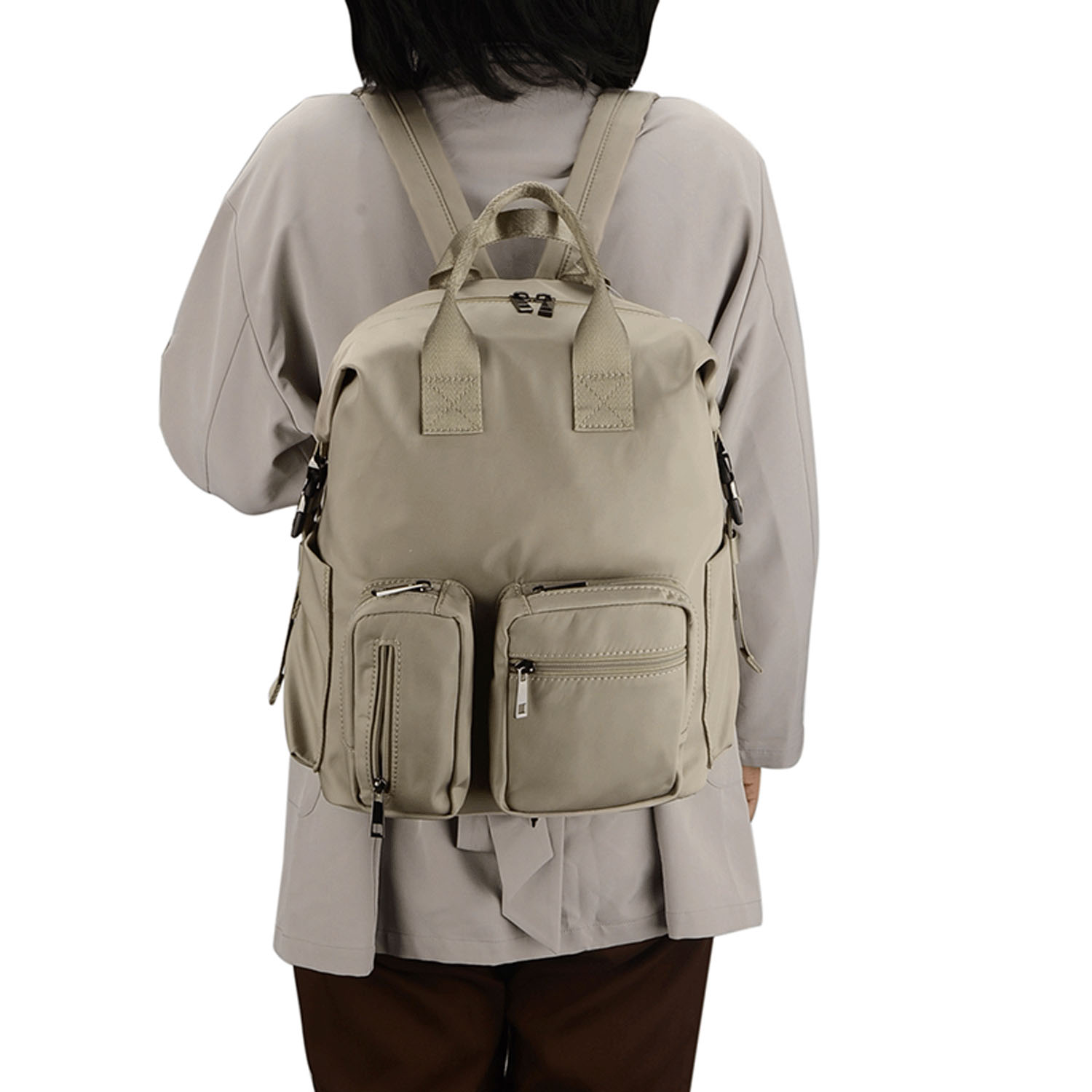 立体ポケットリュックサック - 画像1