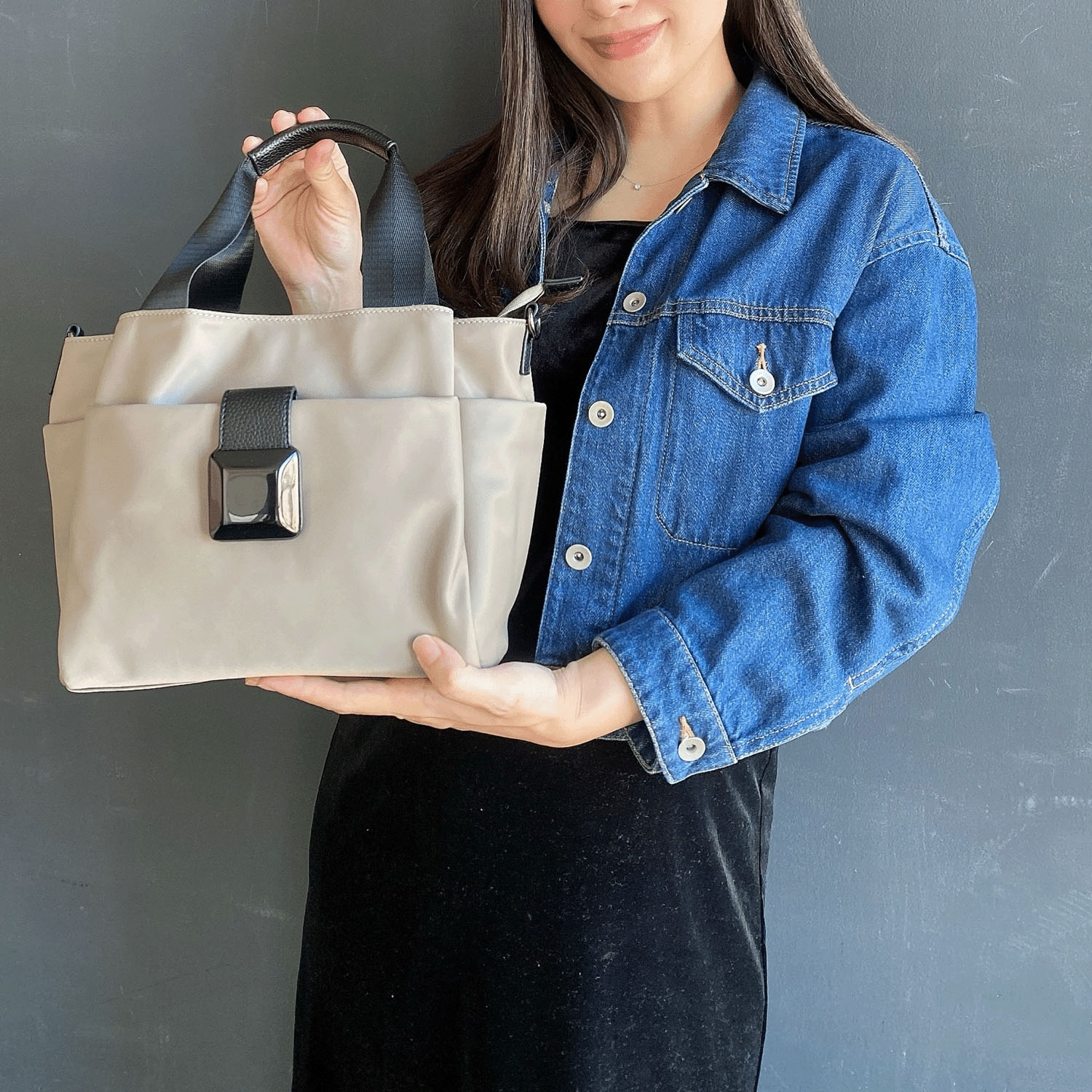 ナイロンブラックスクエアパーツ2WAYバッグ