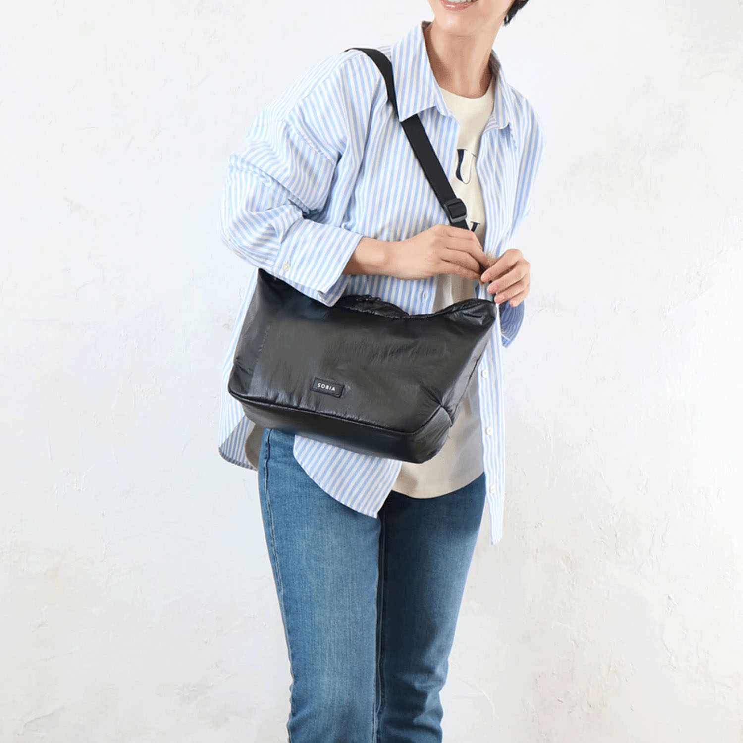 撥水パールグロウショルダーバッグ - 画像1