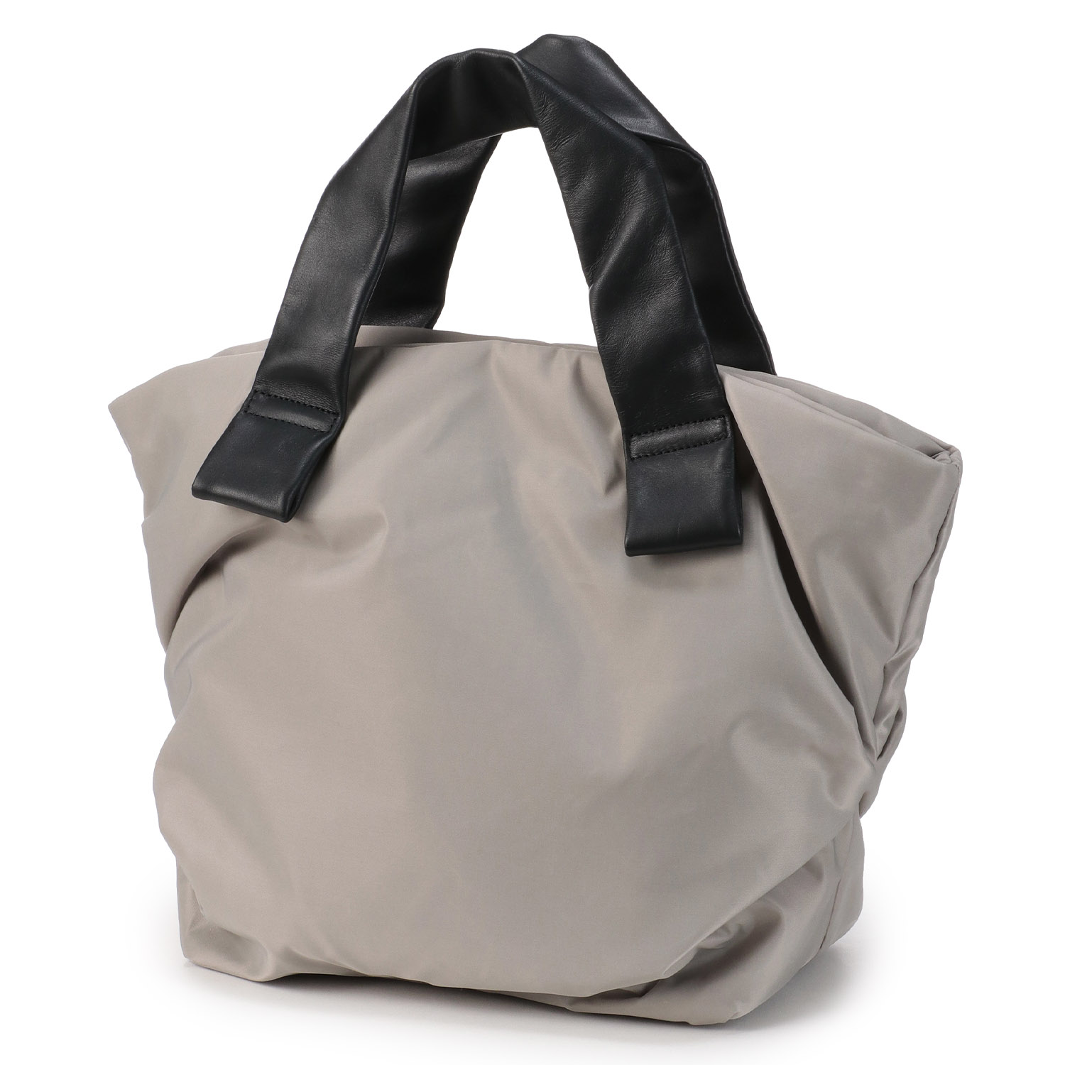 ReVA リサイクルナイロン×牛革トートバッグ