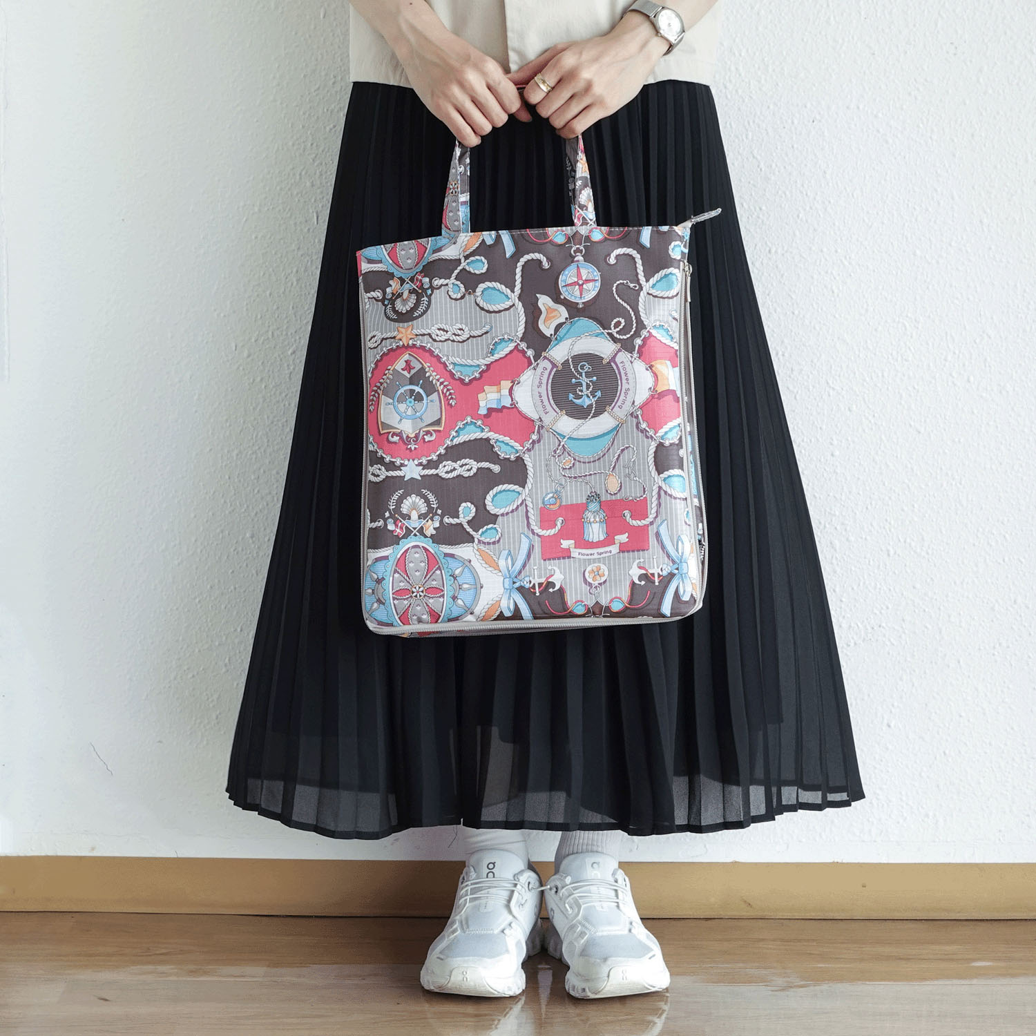 【エトワール別注柄】錨とロープ柄A4拡張縦型バッグ - 画像2