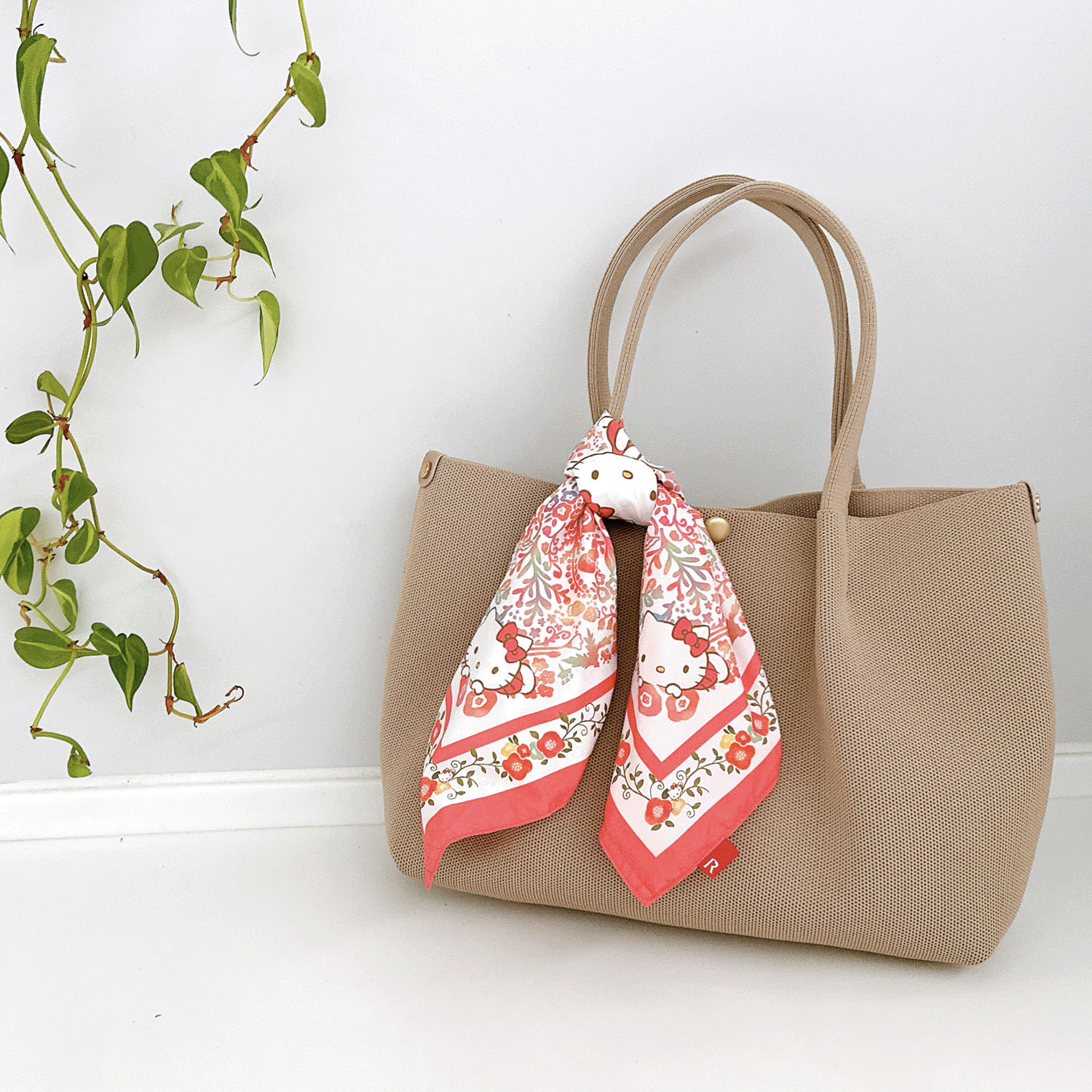 ルートート ハローキティスカーフトートバッグ - 画像2