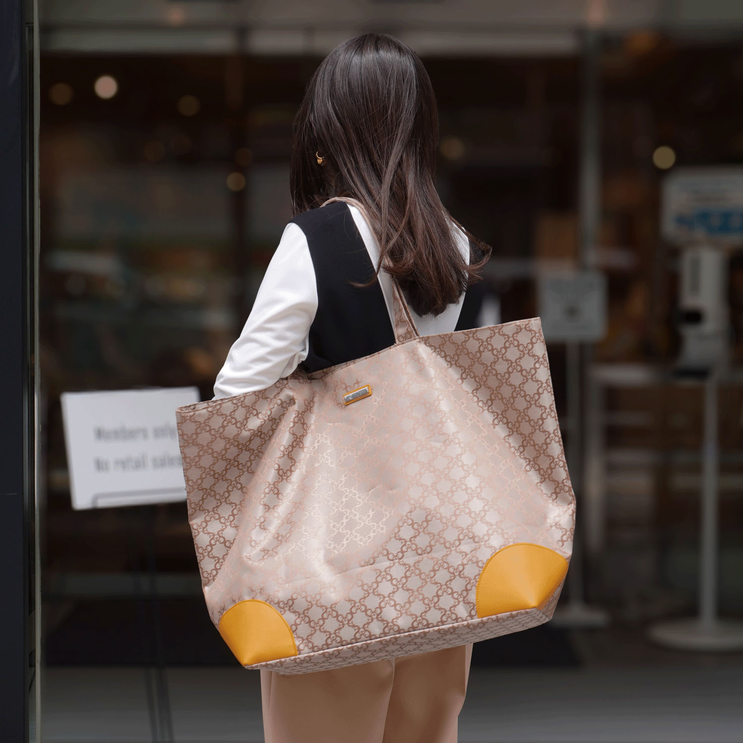 【エトワール別注柄】NEWミストジャカードビッグトートバッグ - 画像1