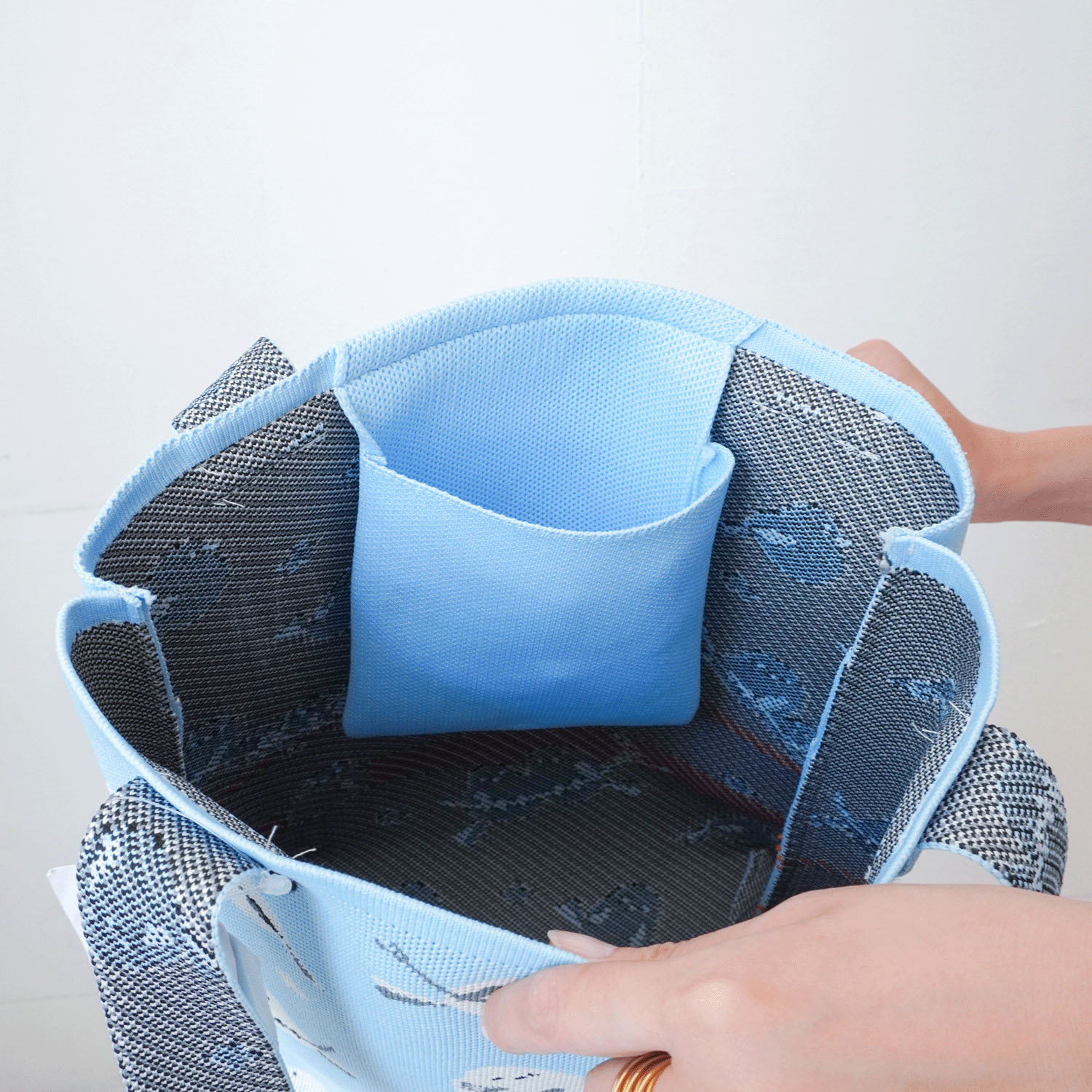 エトワールオリジナル】シマエナガ柄ニットトートバッグ - 画像4