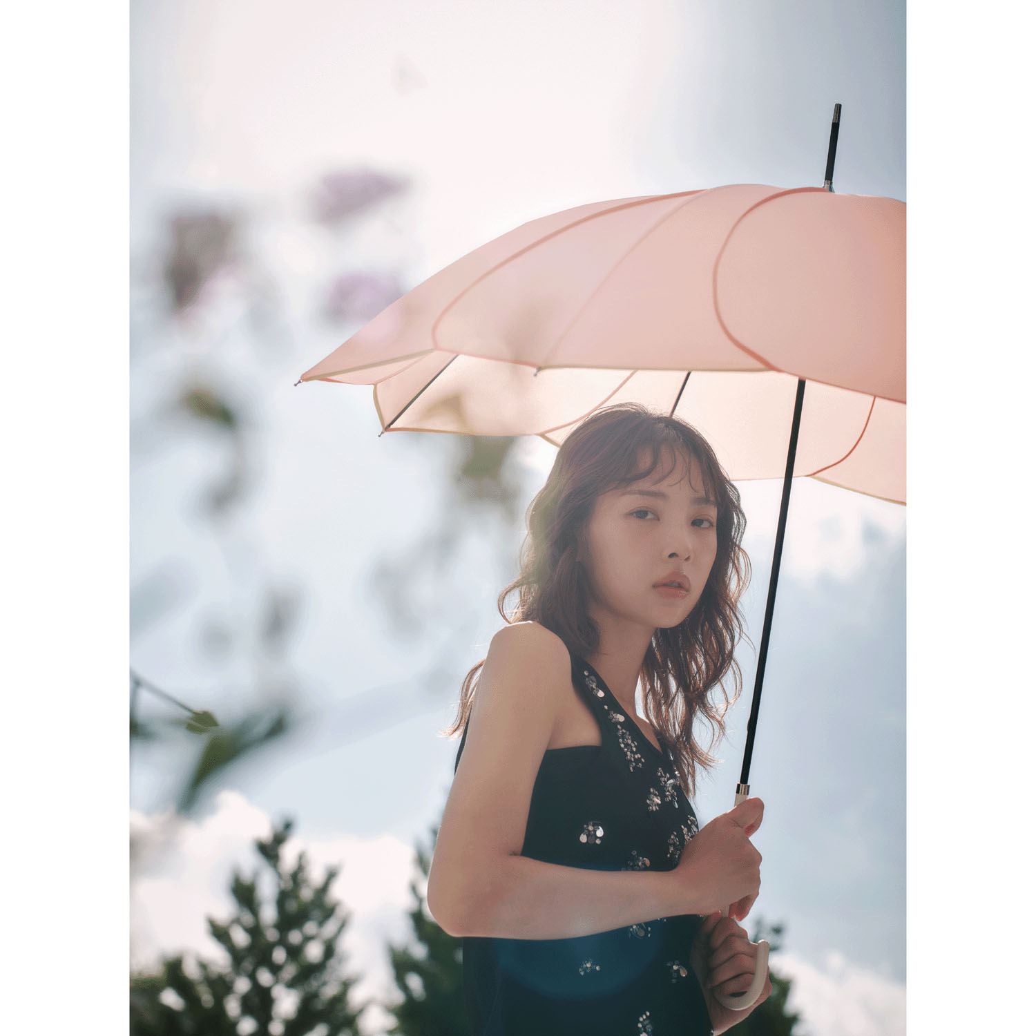 【because】 バイカラーパイピング 長傘 - 画像1