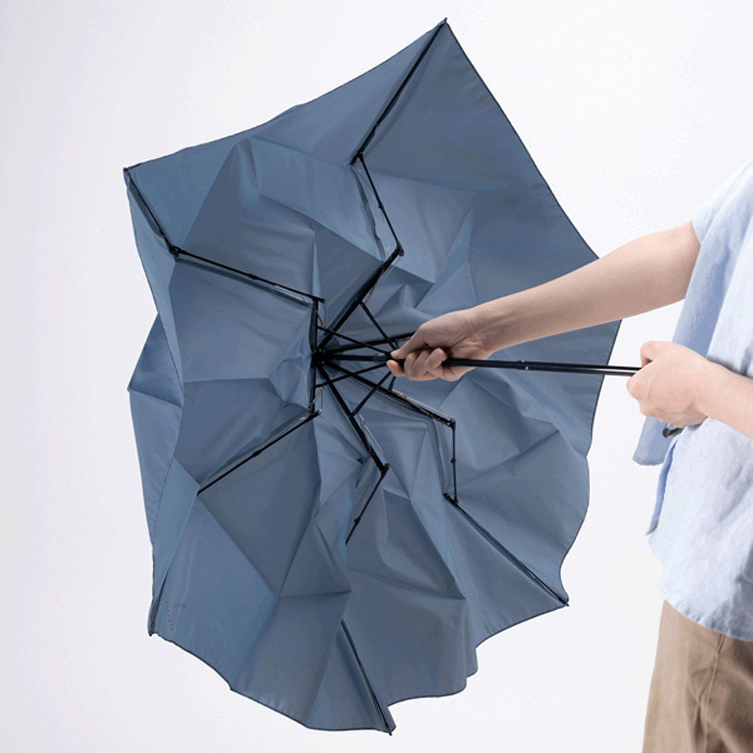 【たたみやすい形状安定】 Wpc．SHAPE－MEMORYアンブレラ - 画像10