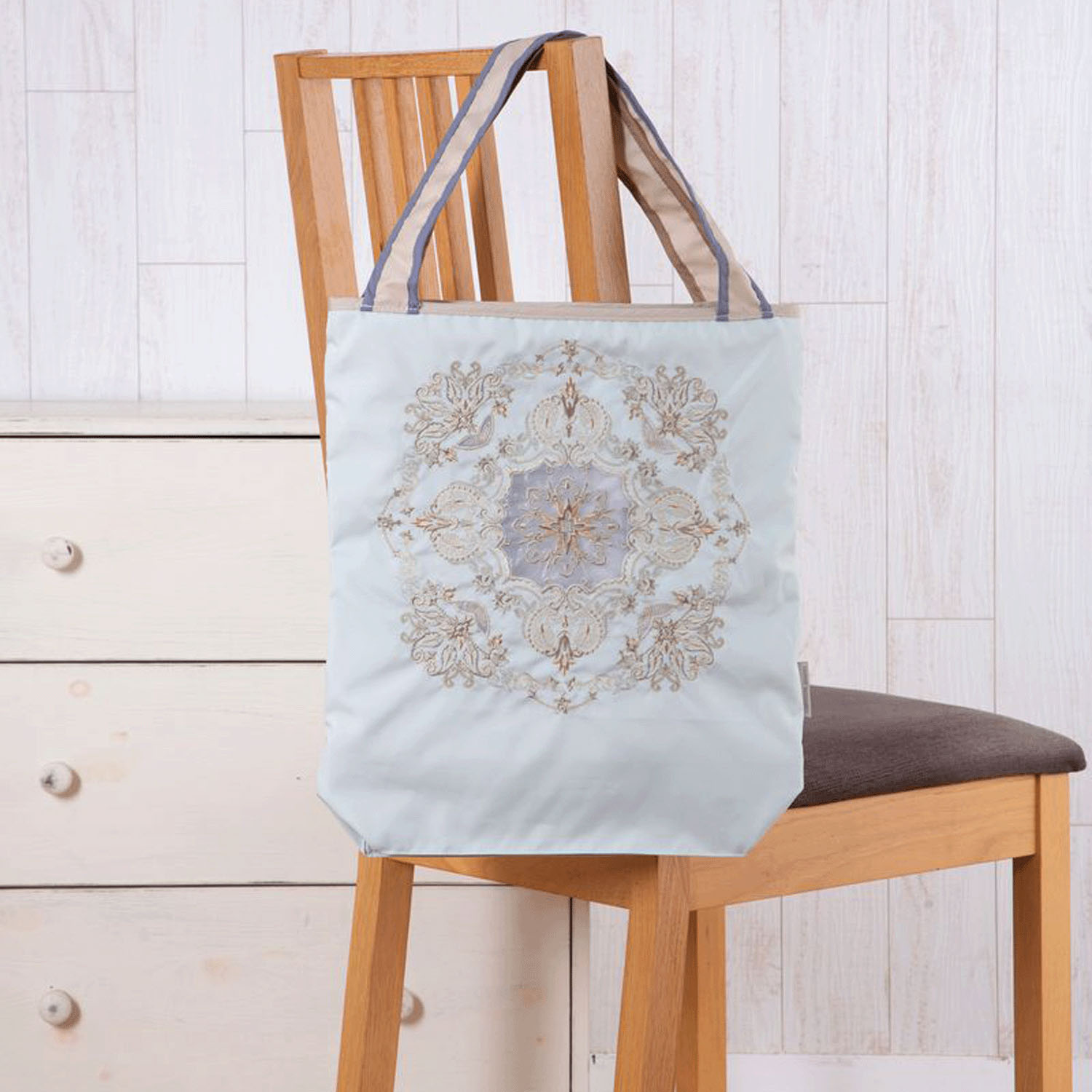 ダマスクオーガンジー刺繍 防水・撥水トートバッグ - 画像8