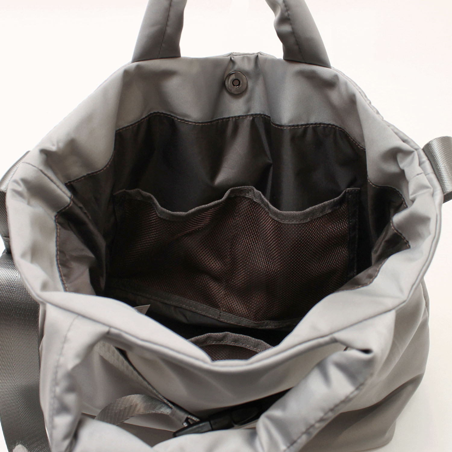 撥水ベルトデザイン2WAYバッグ - 画像6