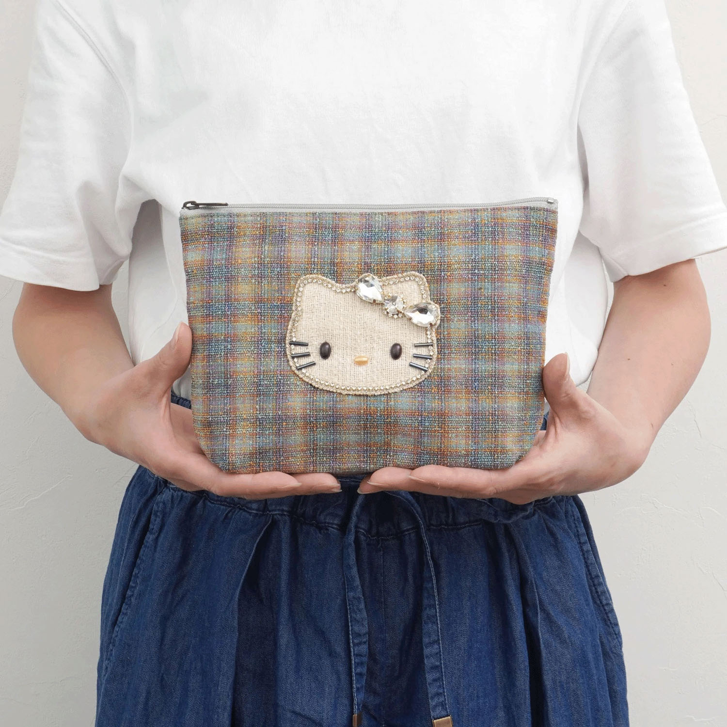 Hello Kitty×MAYGLOBE カラ－ツイード風ポーチ